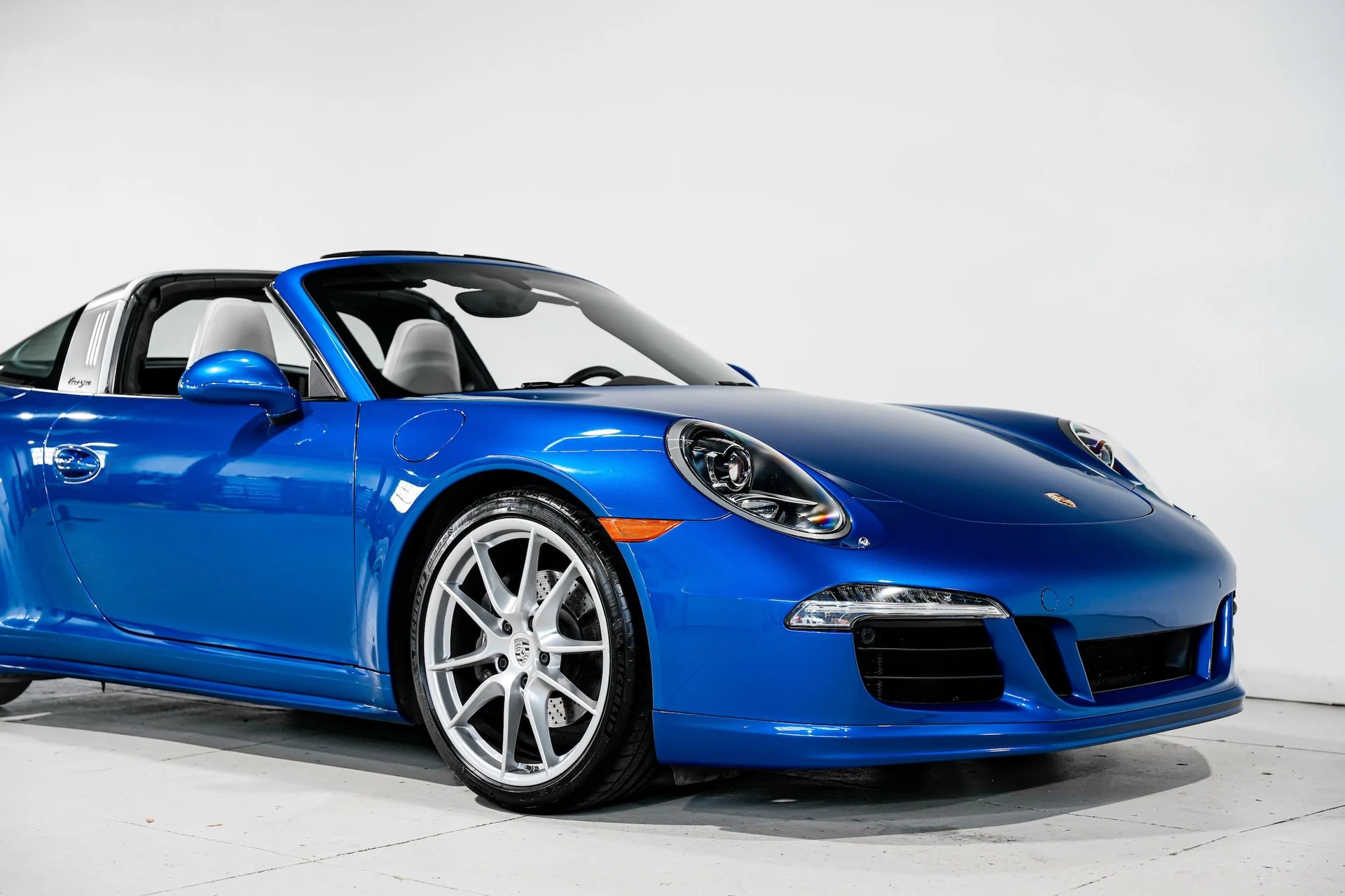 mph035_1886704237_8ca55e649be724f261945677d3fb8509x_737e7b9726