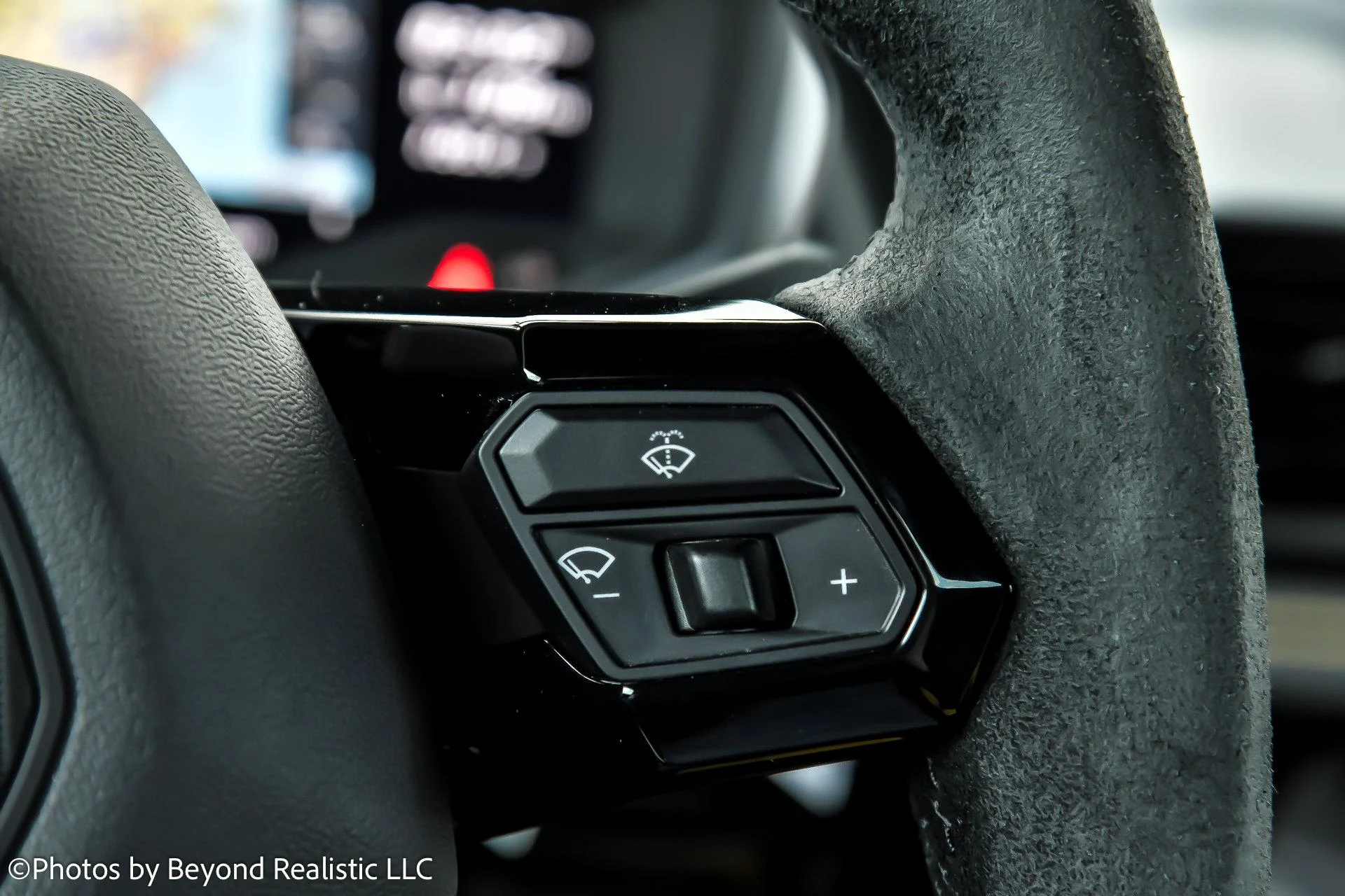 mph035_1888367195_Used_2019_Lamborghini_Huracan_LP_580_2_S_1766655571_7adf257146