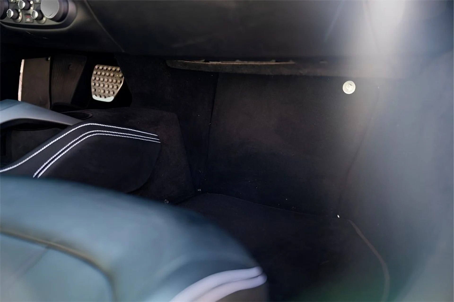 mph035_1893425210_image_37_2420110739