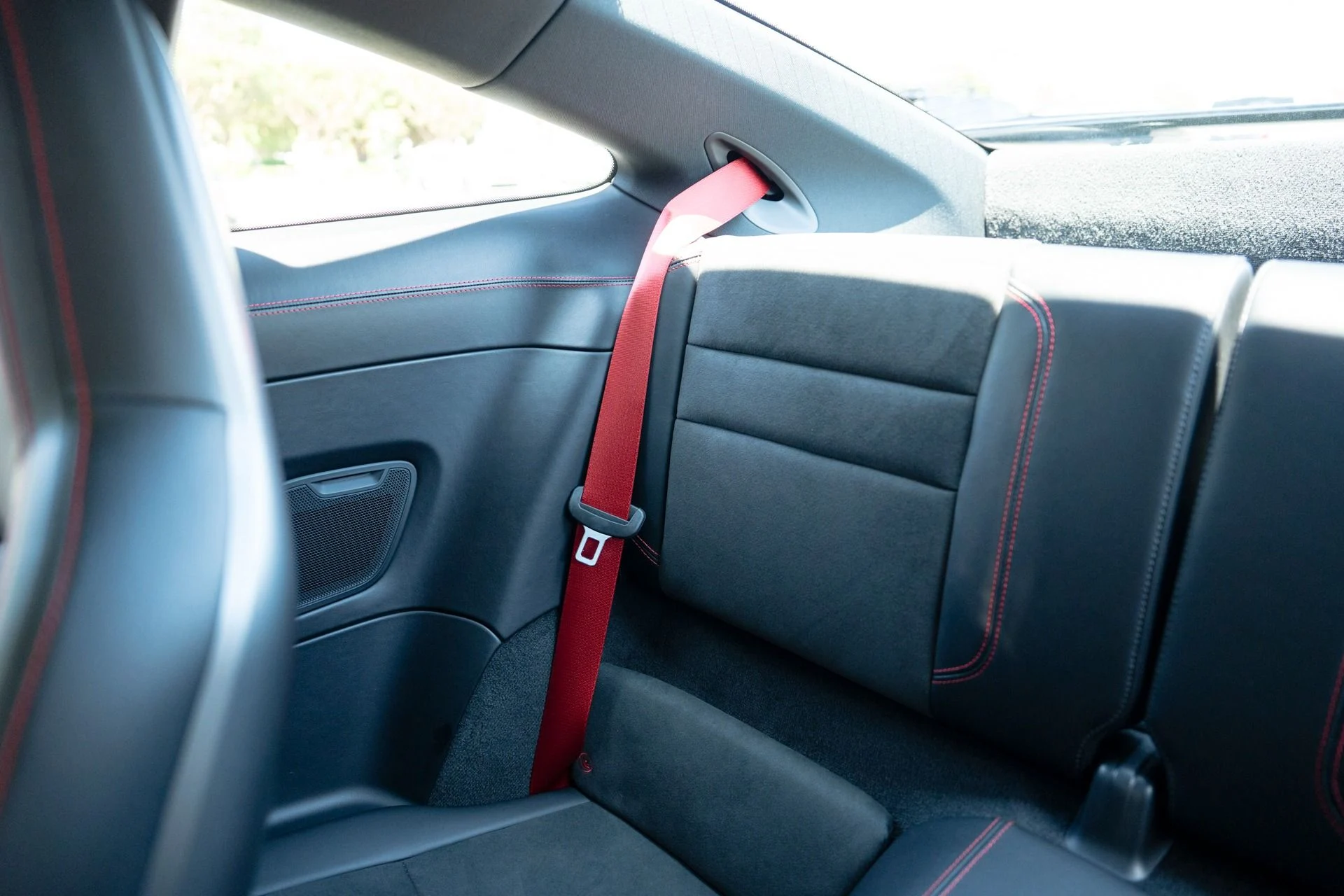 mph035_1906872136_Used_2024_Porsche_911_Carrera_4_GTS_1751587005_c0b3d4fe06