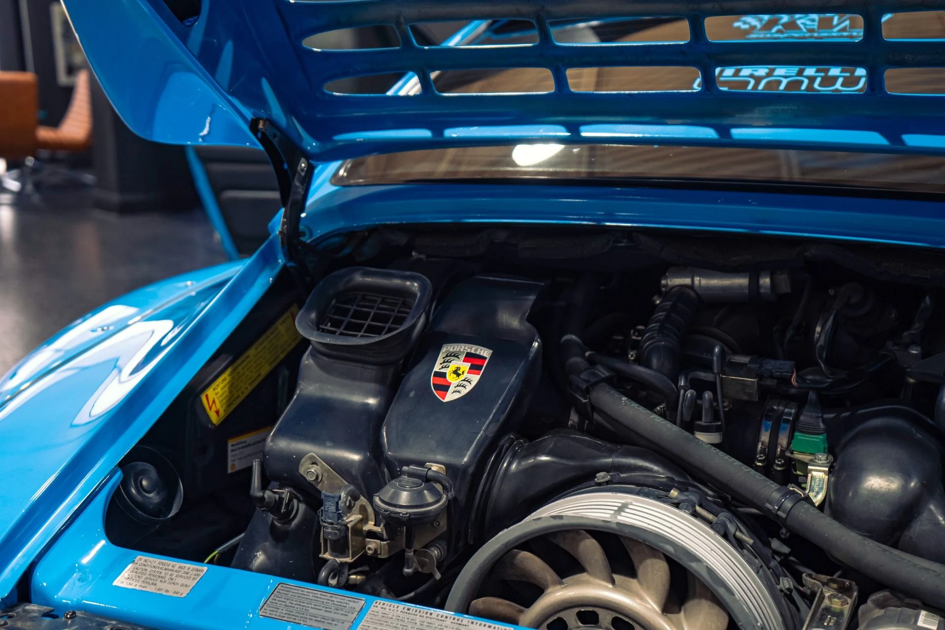 mph035_1907291893_Used_1995_Porsche_911_Carrera_RWB_LA_1_Riviera_Blue_1775600553_e22677b403