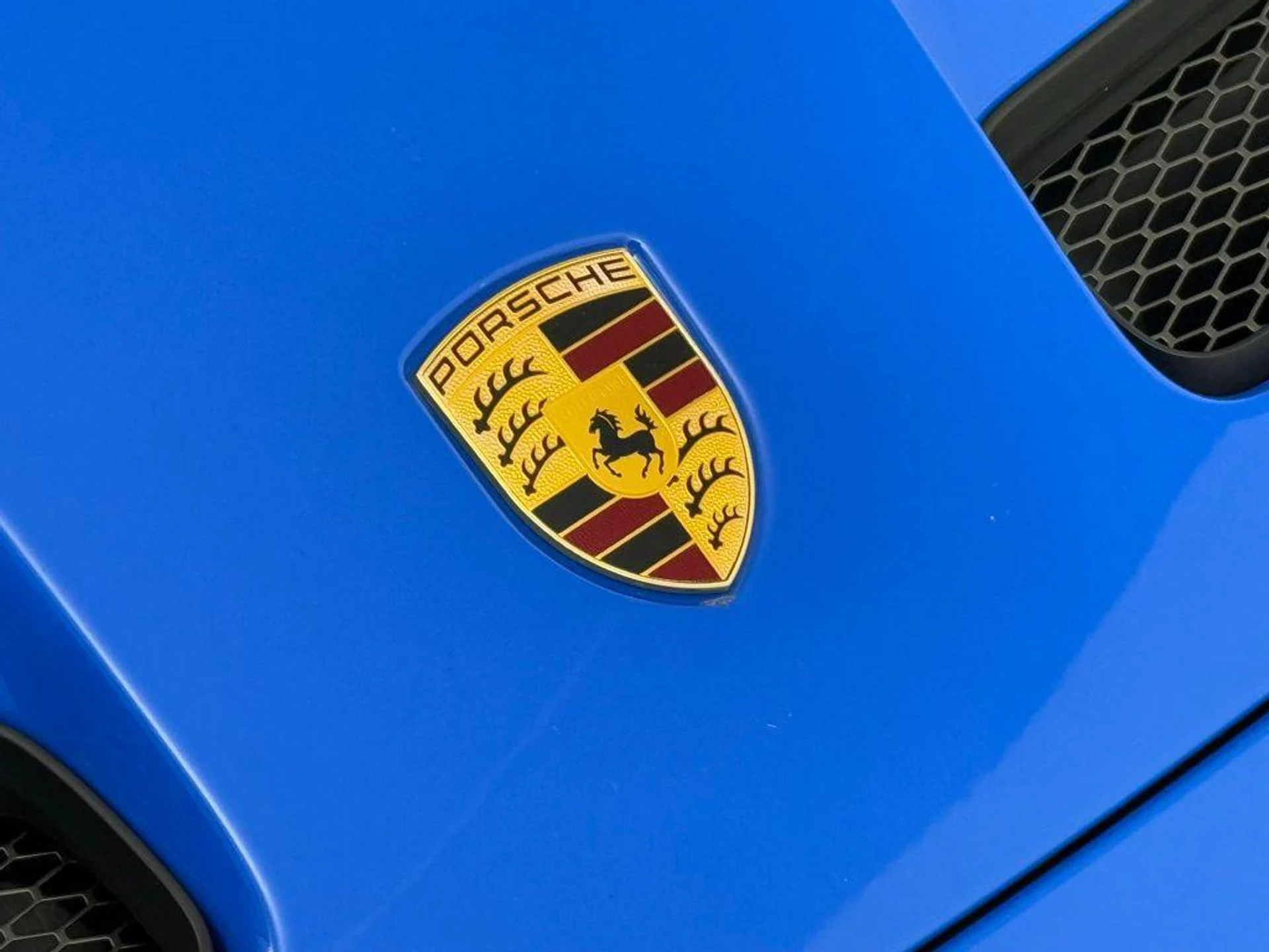 mph035_1929791308_f_Swxt_L_Eq_Th2_M_Ere0_WK_4_Hy_Rn_PJA_5332feb994