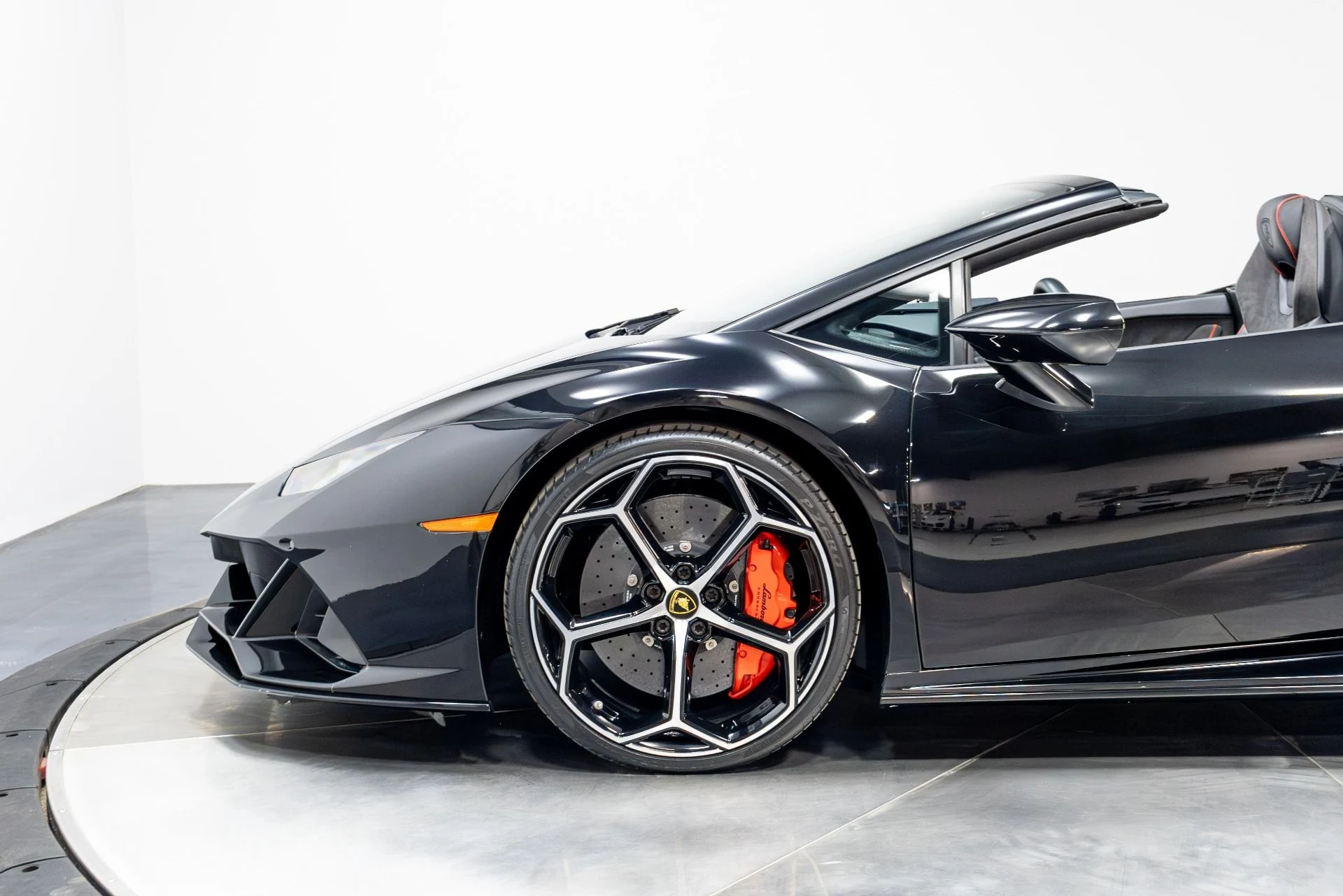 mph035_1947321477_Used_2020_Lamborghini_Huracan_EVO_1774302788_9983897fc2