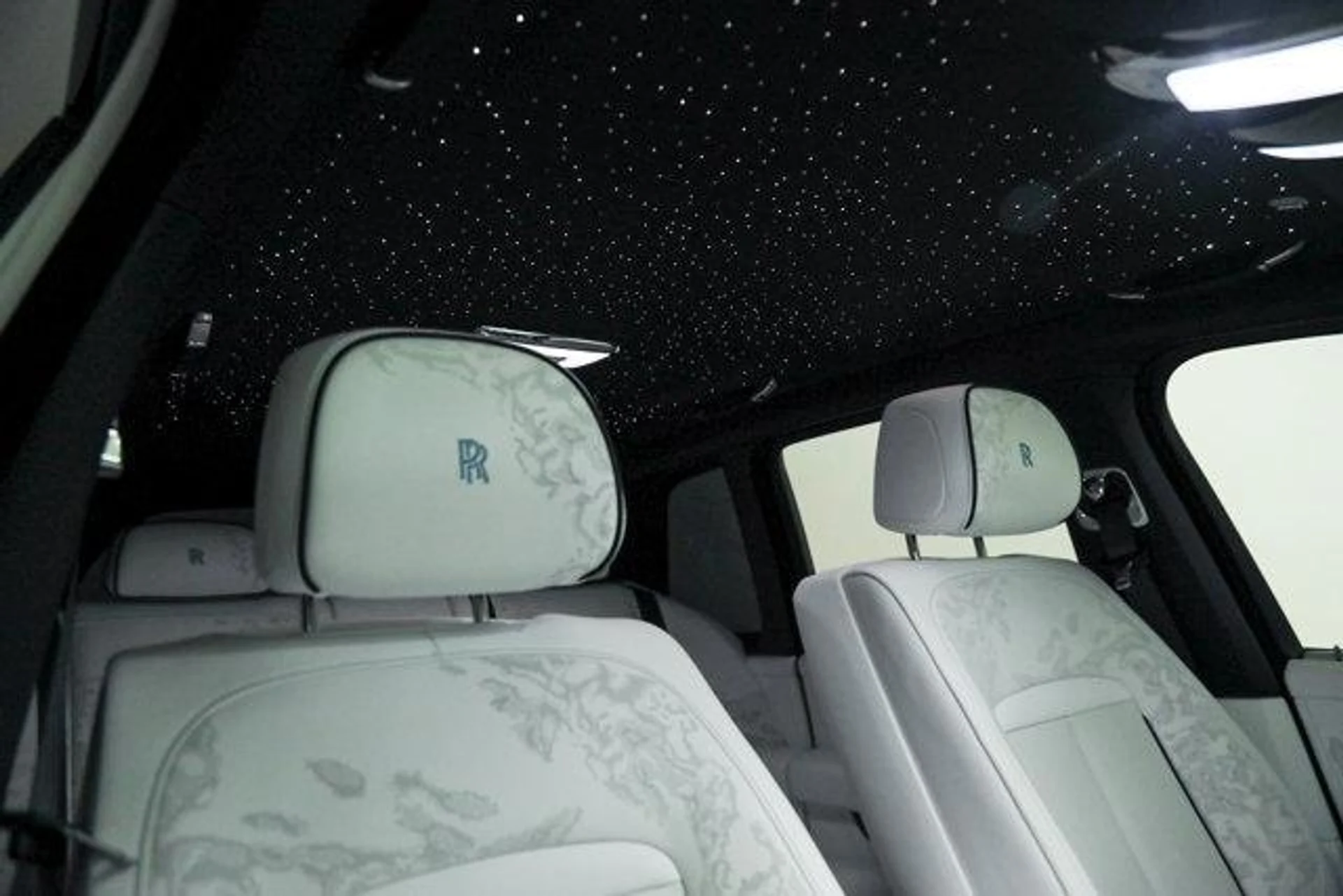 mph035_1959445120_u_n1_ARI_7n_ER_Goc3_CB_Qq_Lw_S0_M8_0500ef854d