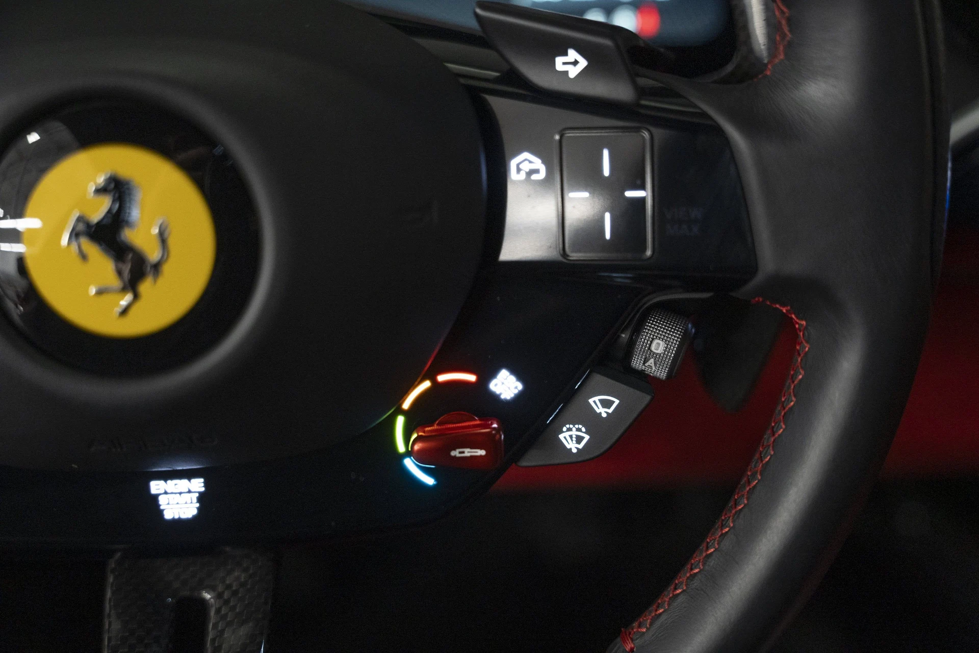 mph035_197746120_5ea892cea6434940931850698f14a4f6_6ce0eaf083