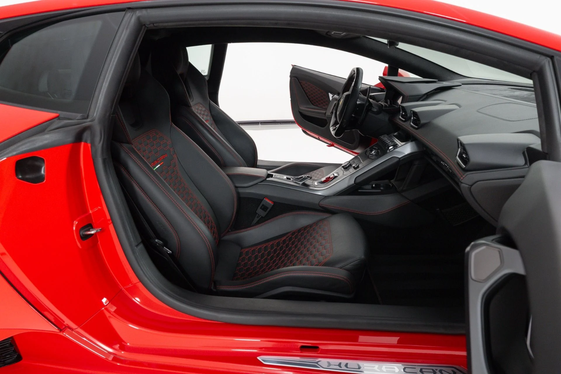 mph035_1980582707_Used_2017_Lamborghini_Huracan_LP_580_2_1787346283_3a9b1be381