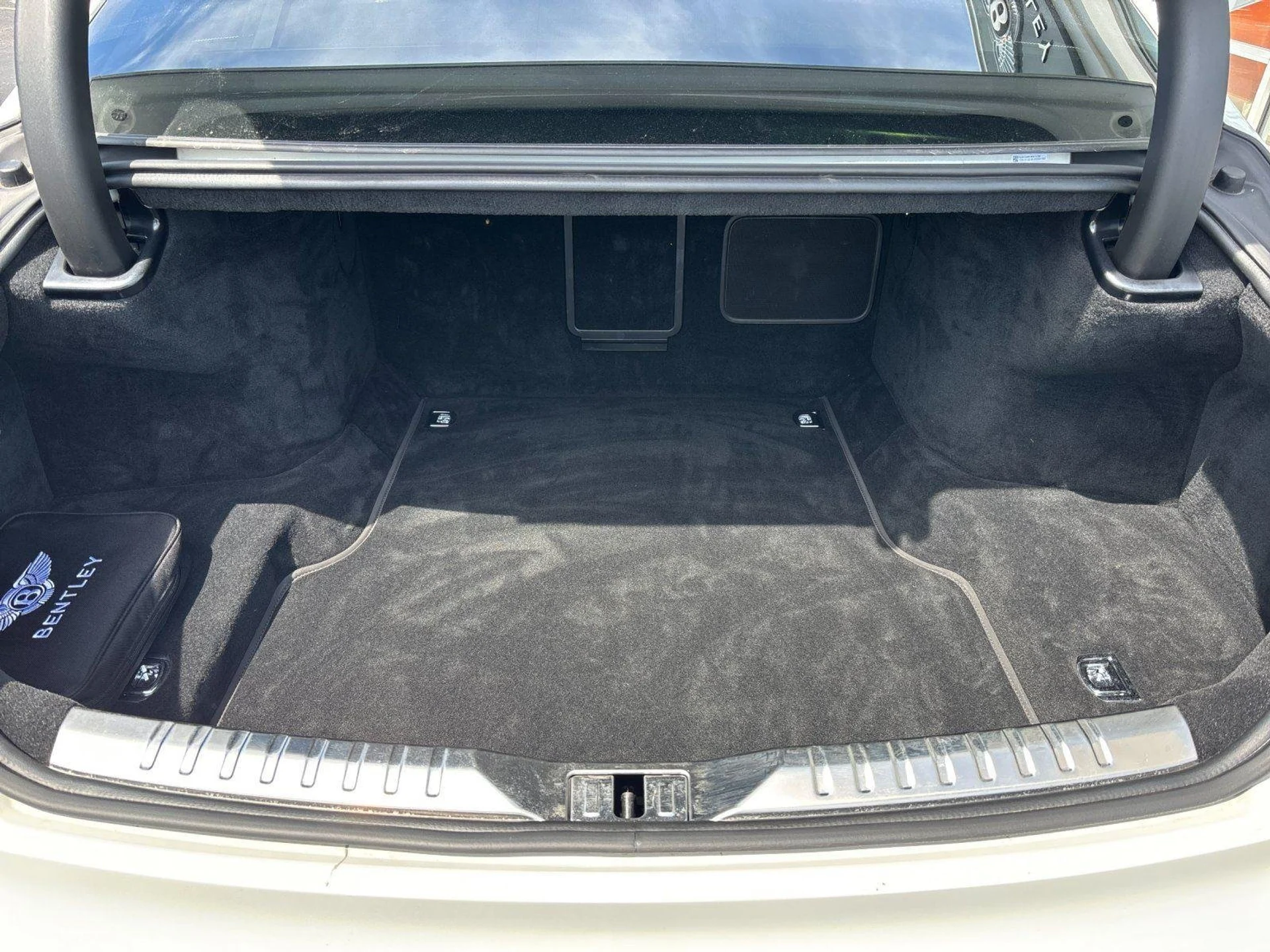 mph035_1987976536_81b436a0afe213f42a1144e90f9dd357_e1c1938551