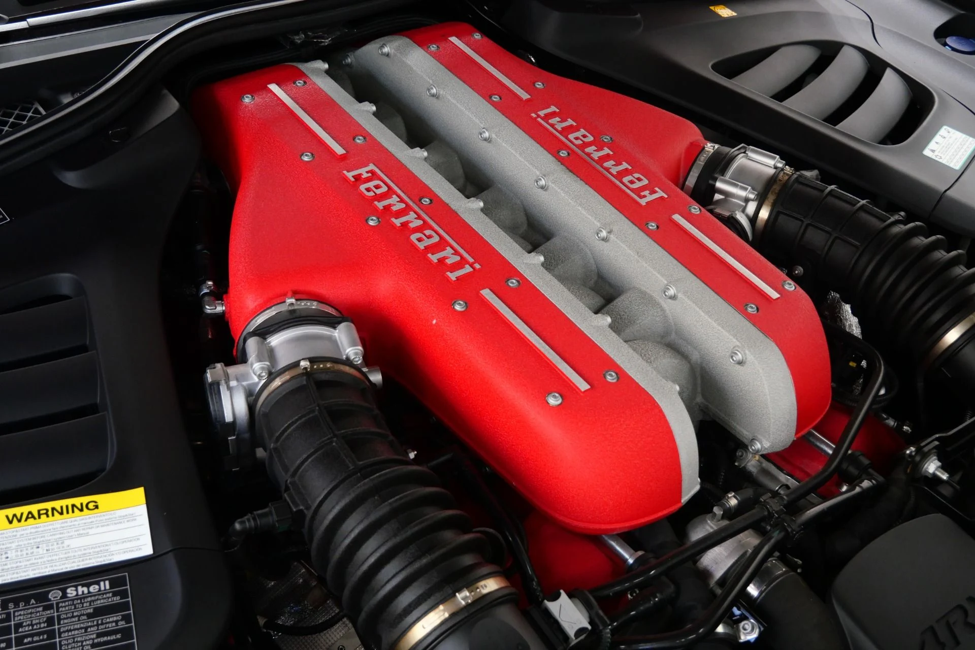 mph035_1994381364_Used_2018_Ferrari_GTC_4_Lusso_V12_1752852252_c62d1f4eb1