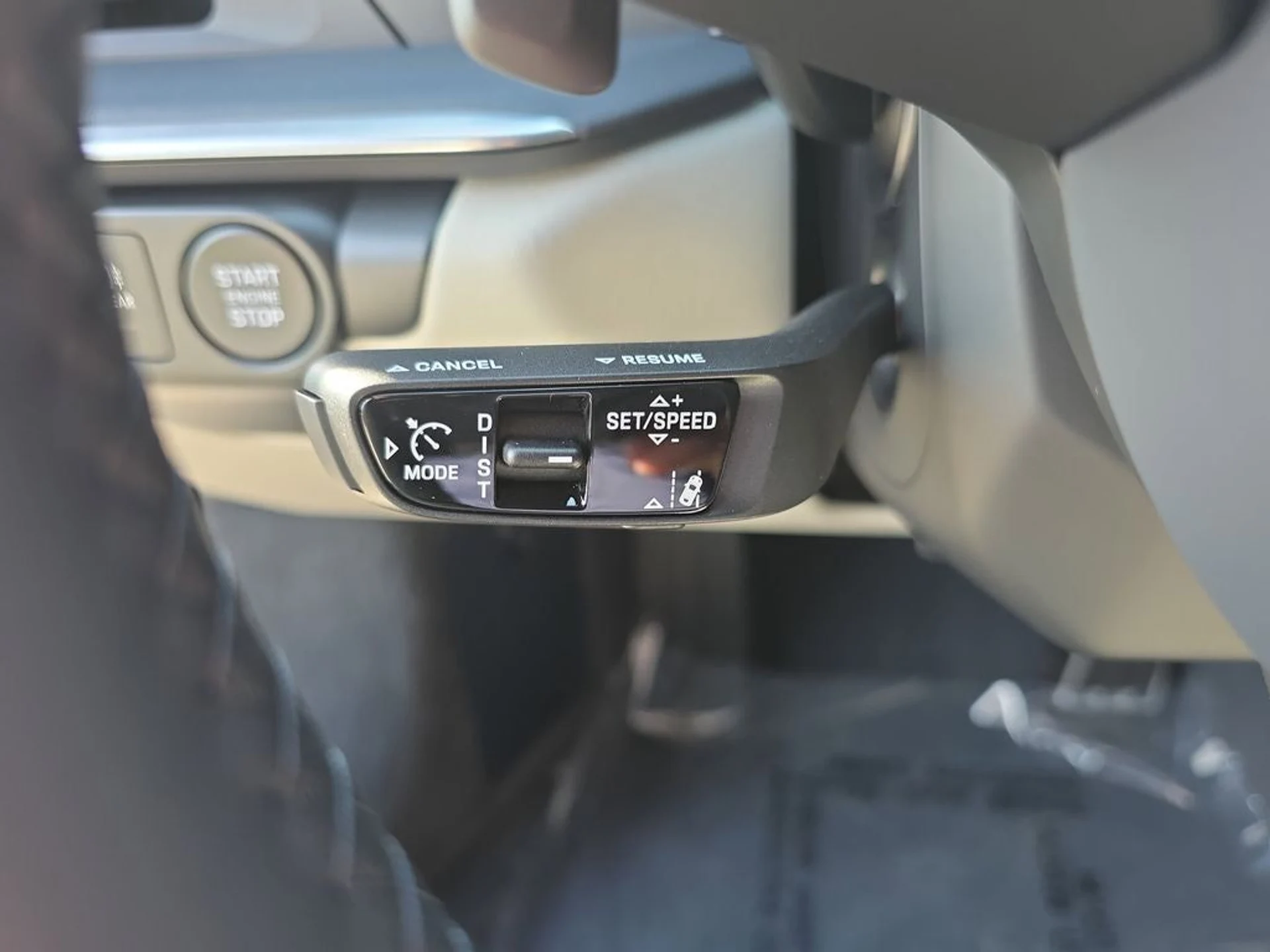 mph035_199680172_36_5c0defd78f