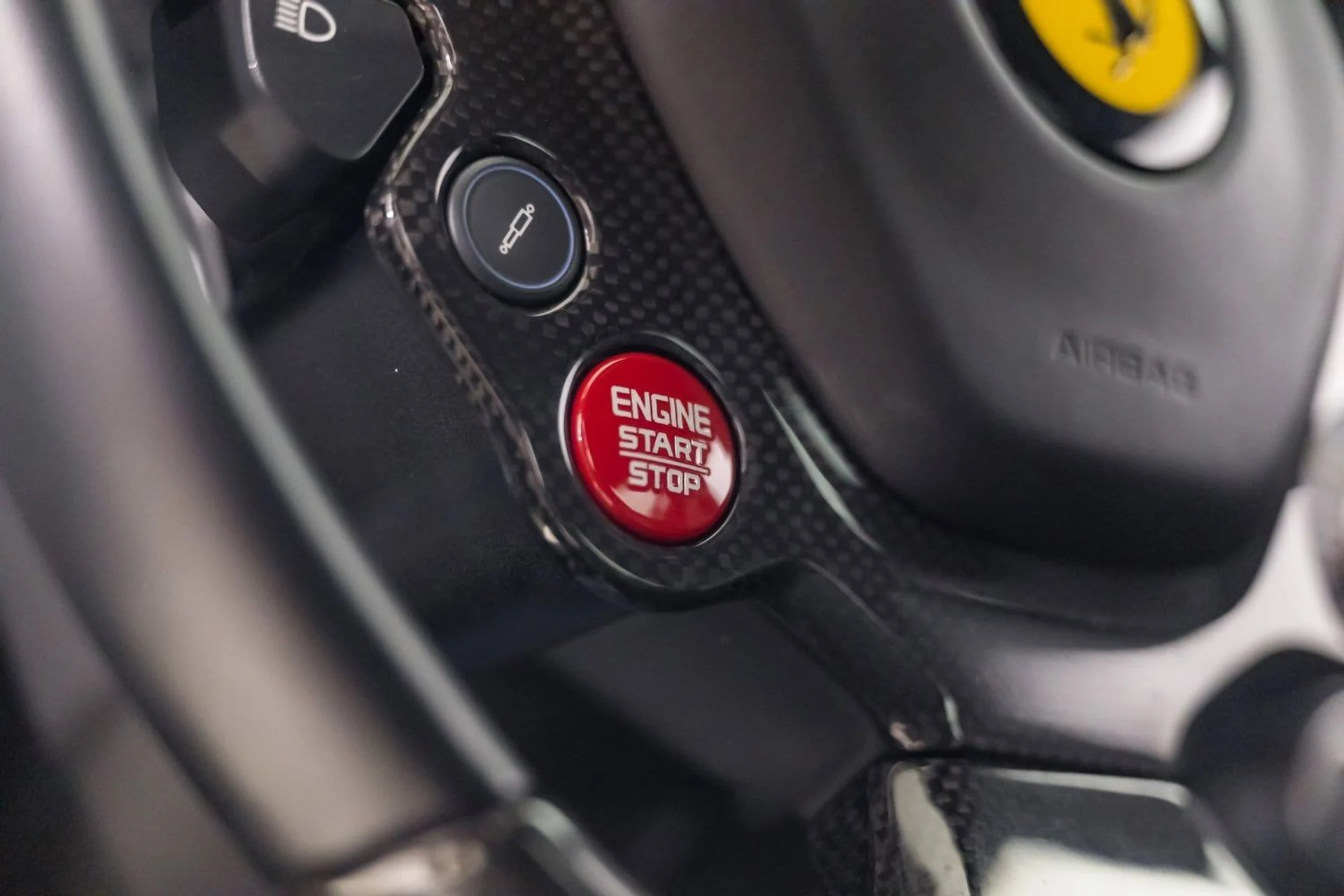 mph035_1996995359_84e53c2f44314d748dcec1f803e0742d_81181990e2