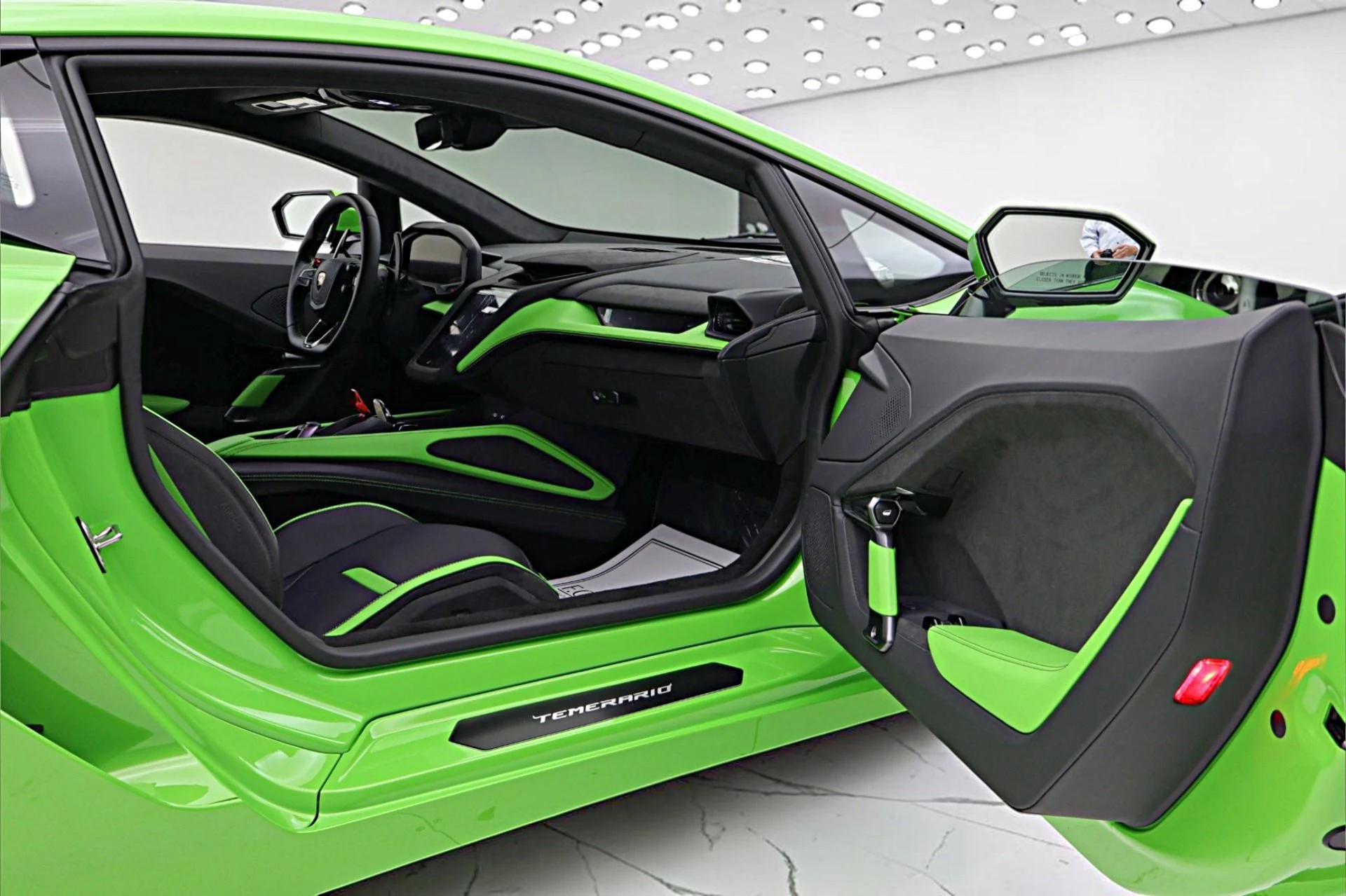 mph035_1998269402_New_2026_Lamborghini_Temerario_aba80972b8