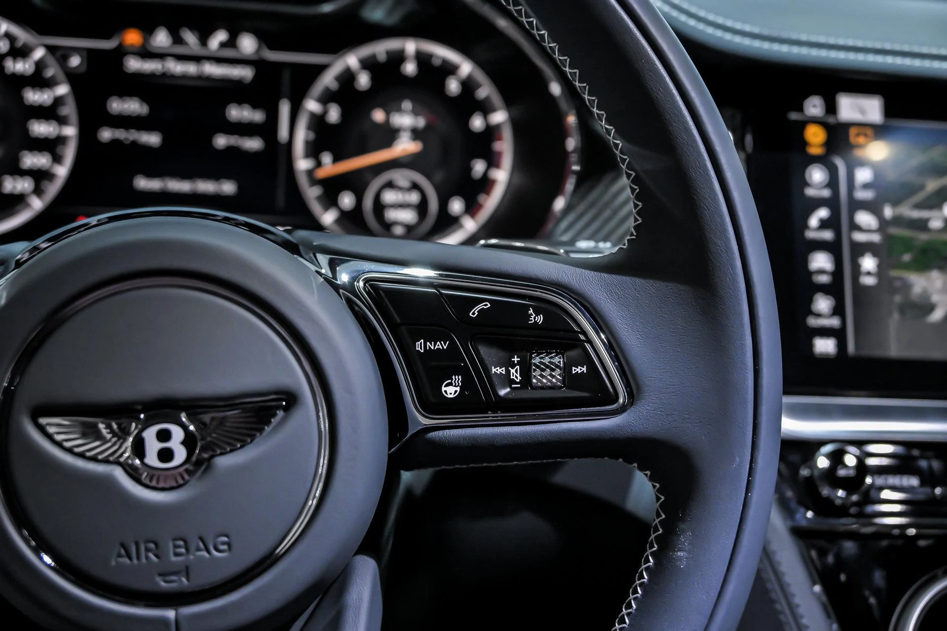 mph035_2011324449_Used_2024_Bentley_Continental_GT_V8_Coupe_1766137572_0f2e112c18