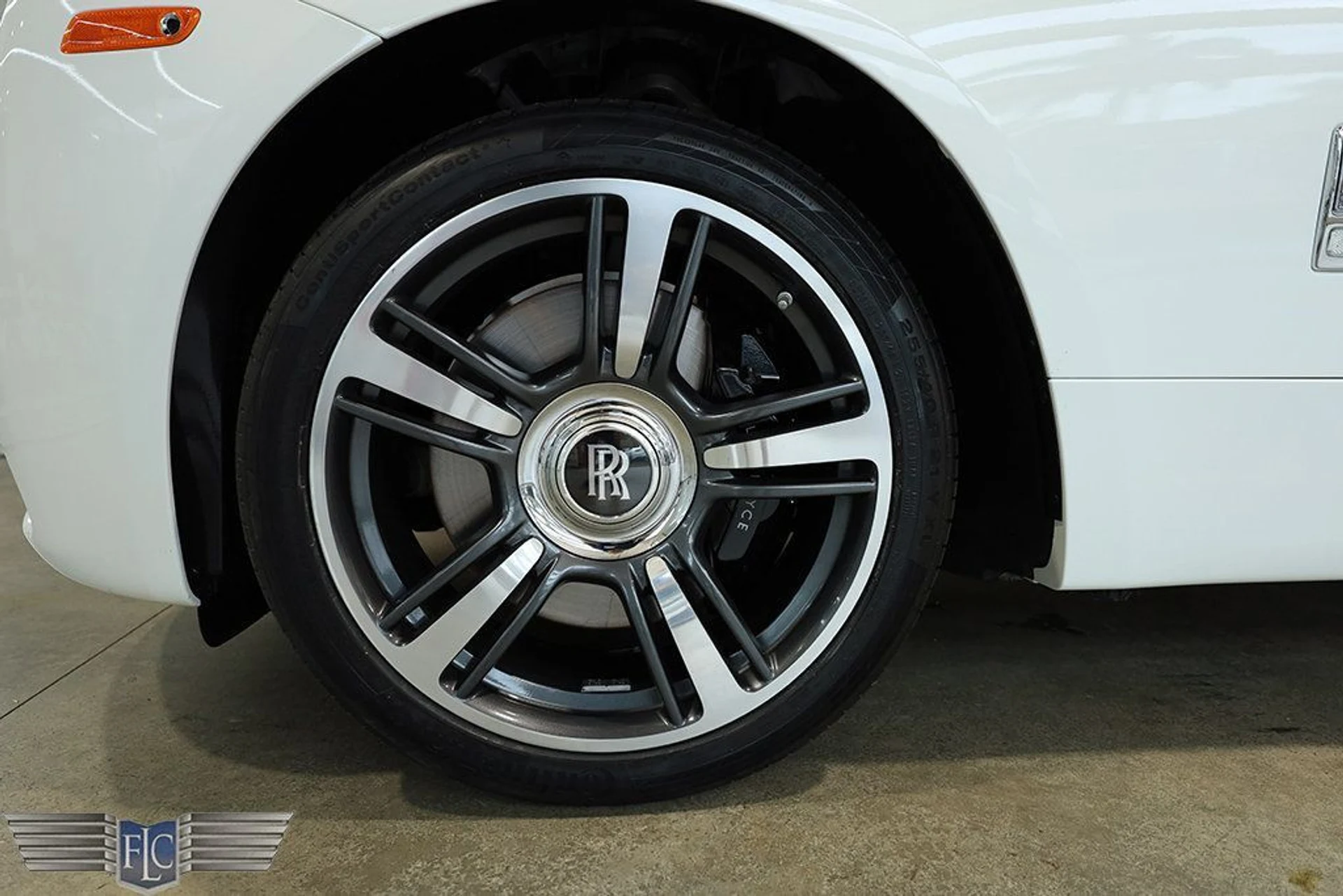 mph035_2020249833_used_2015_rolls_royce_wraith_2drcoupe_9689_22975127_36_1024_043e0767cb