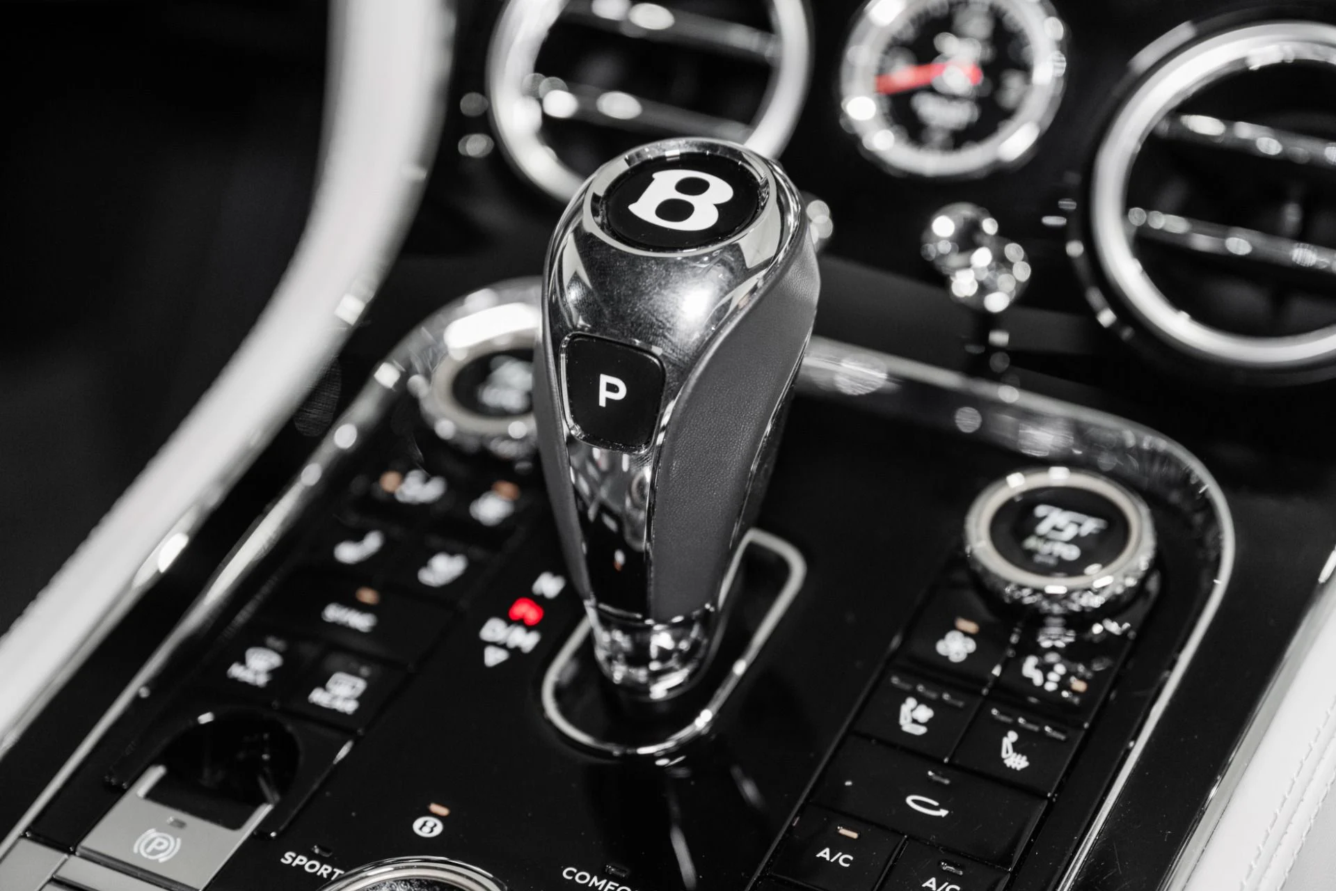 mph035_2023397567_Used_2023_Bentley_Continental_GT_V8_1791300690_b8e4784460