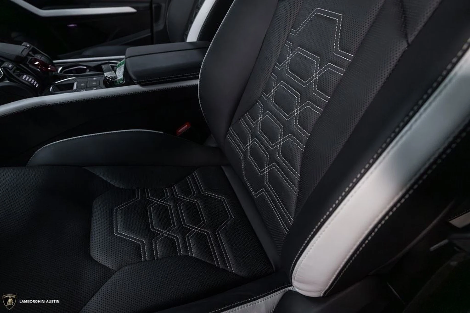 mph035_2038010984_5be9fed533b66c32d0be2f848f52a6cdx_61d07dce07