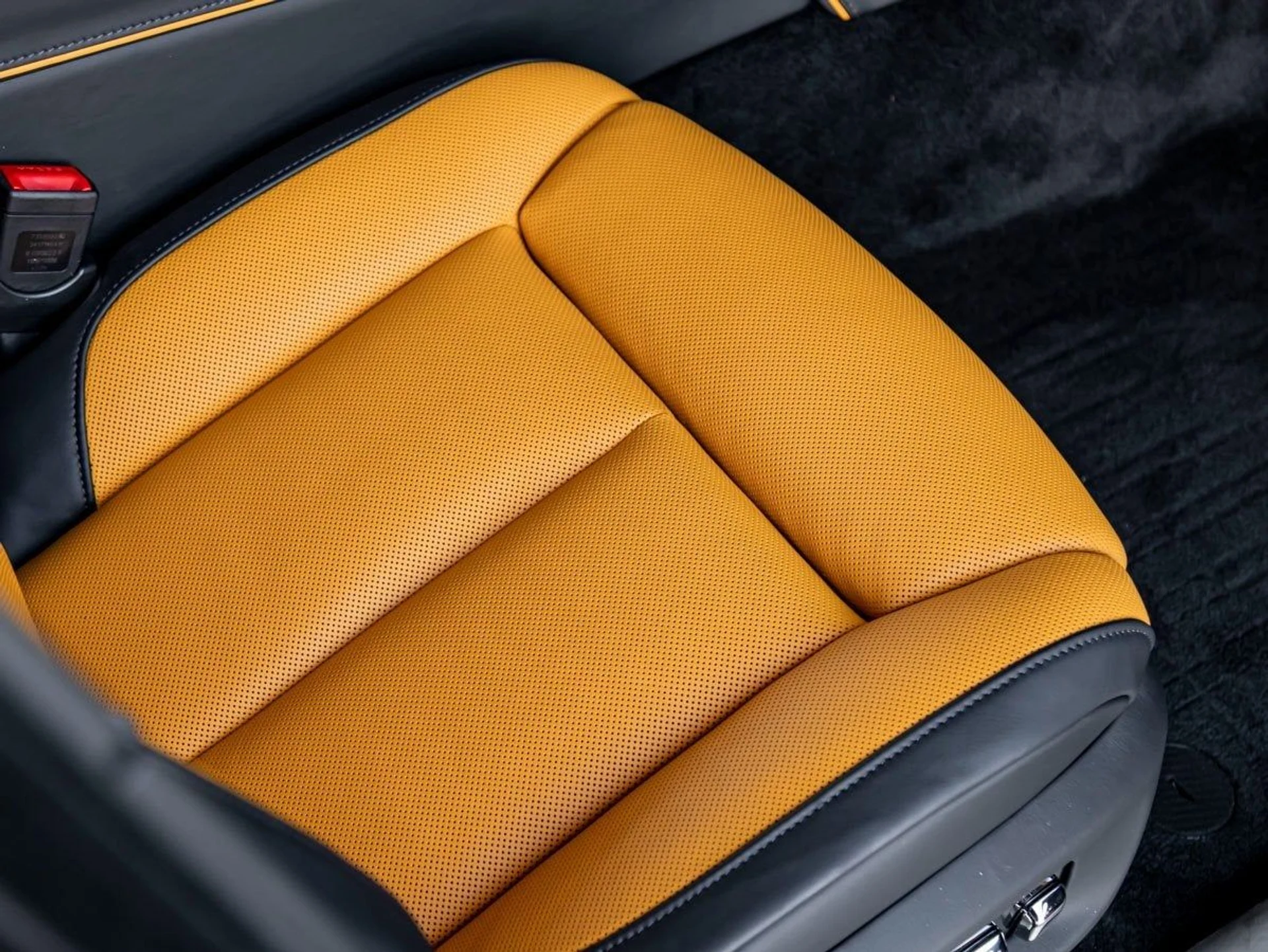 mph035_2044177905_36_3ddb1704d6