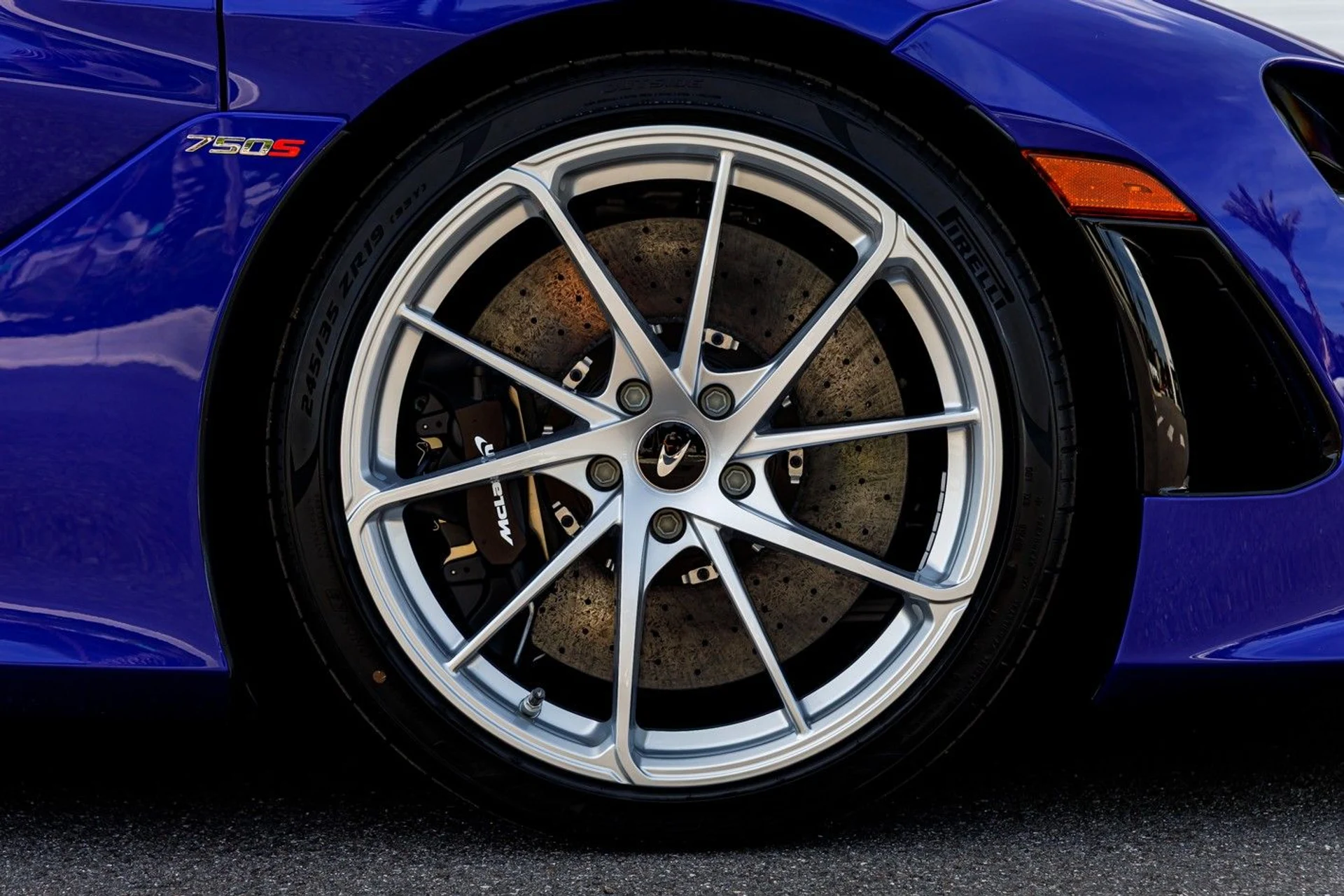 mph035_2044479095_590_p36_l_7430fd9eb4