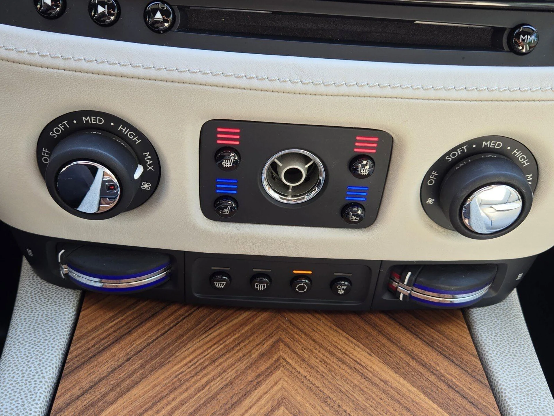 mph035_2048108419_0996b5322ad92c090f56617ee69a9267x_91a8dc10f9