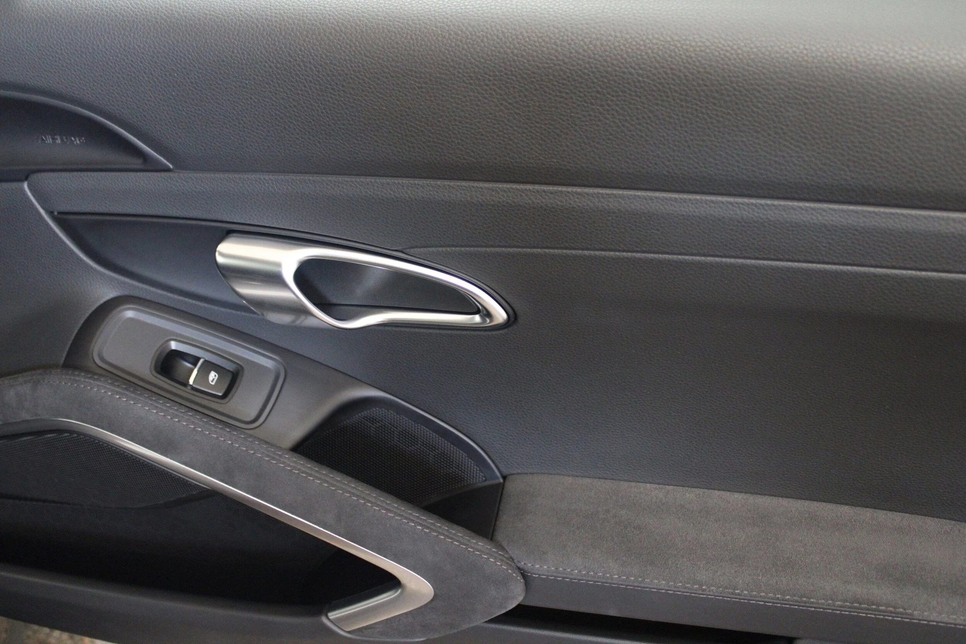 mph035_2053017569_33b3fcb212aaef10d346183e20505caax_bd32a8eeb7