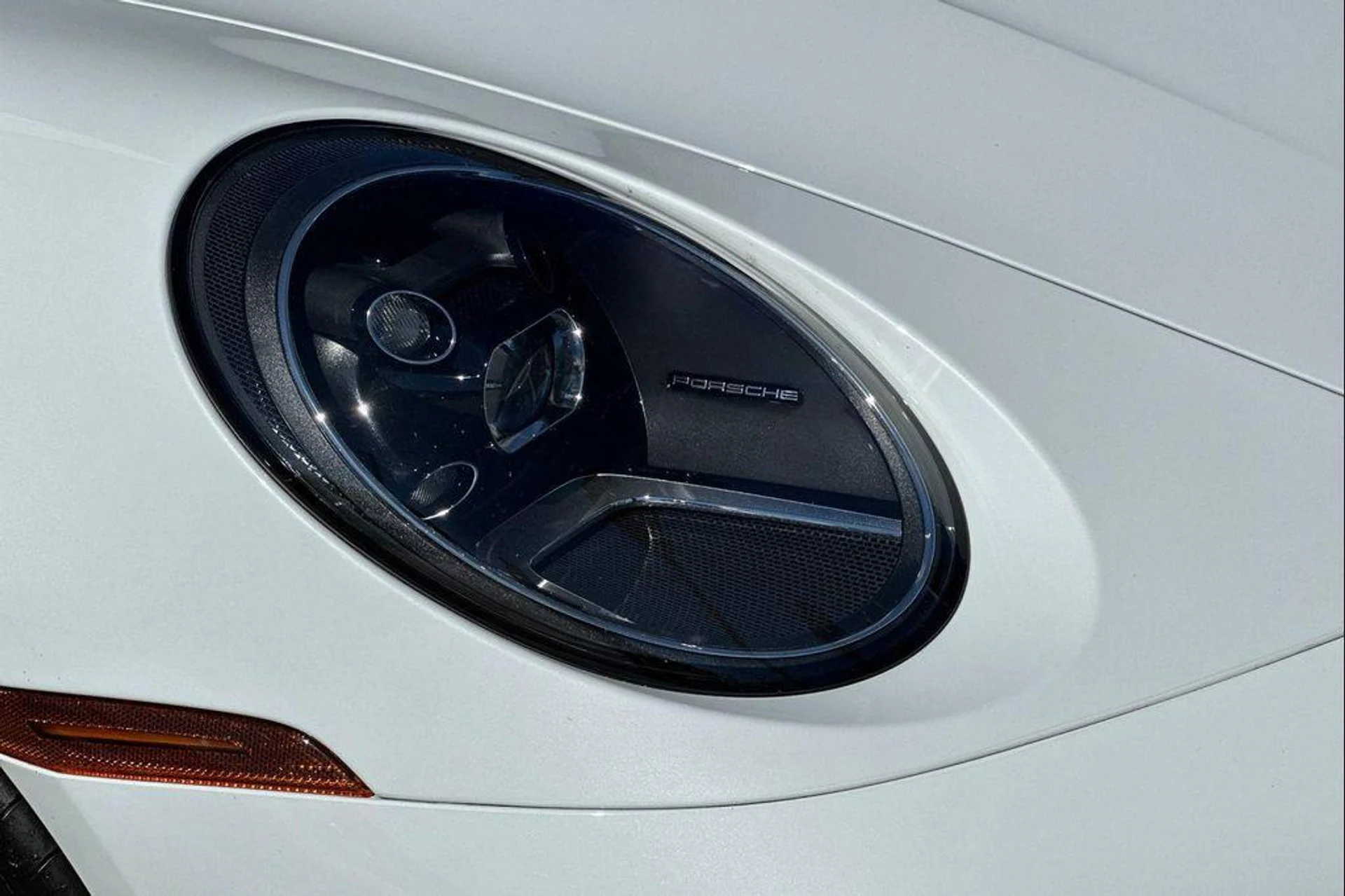 mph035_2056265917_b_Hu0_H_Pr7ur_Pz_PD_Ii_V_XT_0_GQ_Rz_Qg_a2207dba70