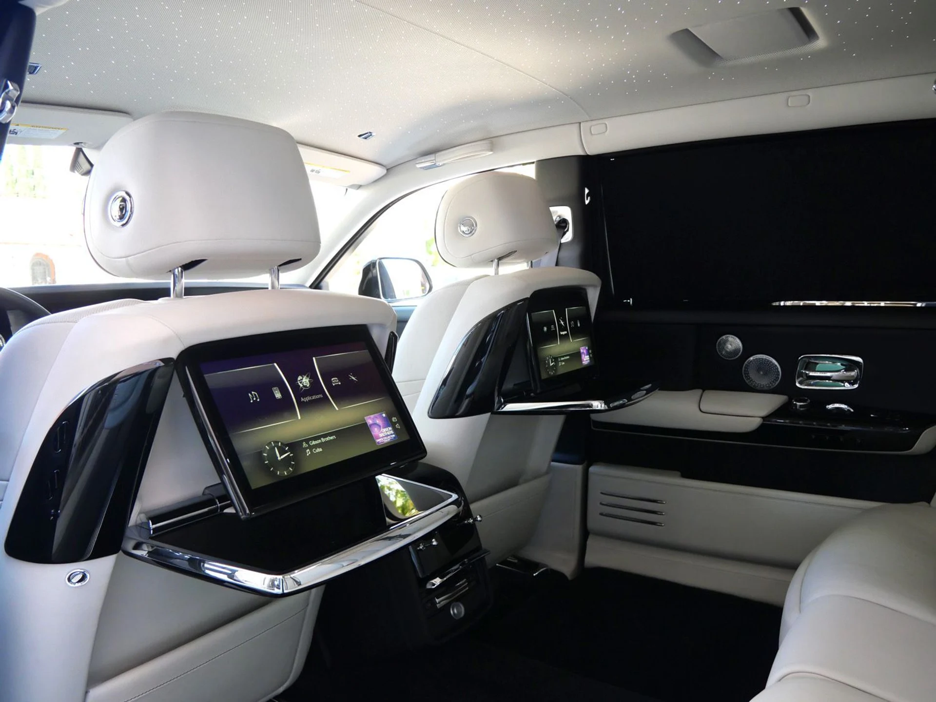 mph035_2066851119_6a8fb6e46dd556fc2680acd2fcff9471x_b0549eff26