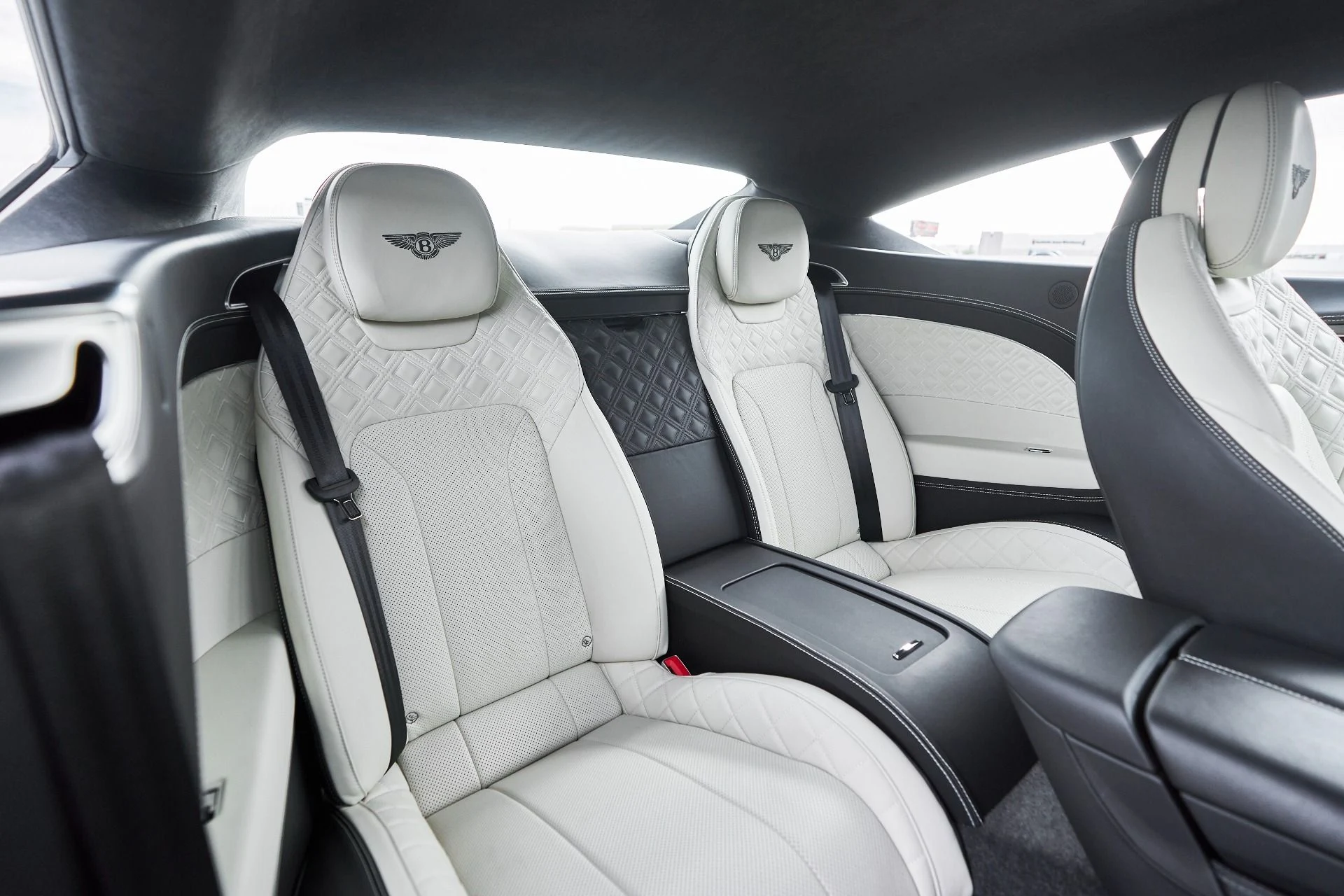 mph035_2078254614_Used_2021_Bentley_Continental_GT_V8_1764018718_d6dabfbef7