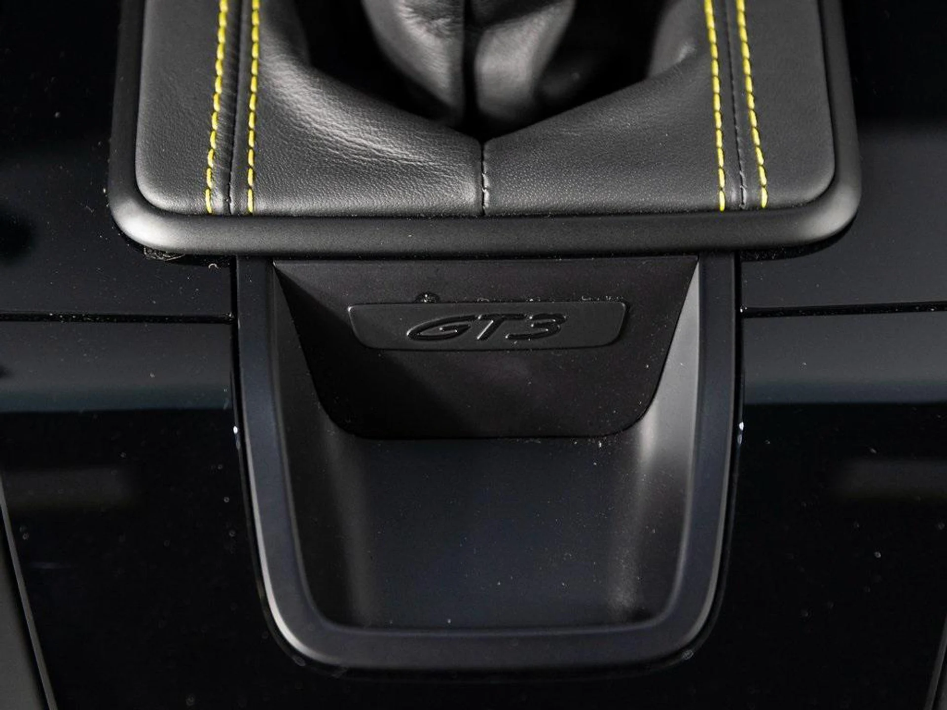 mph035_2081174946_b5_K6_F_Ic_W8v_CEZNBE_Iz3ksty_Lhq_M_c45e357476