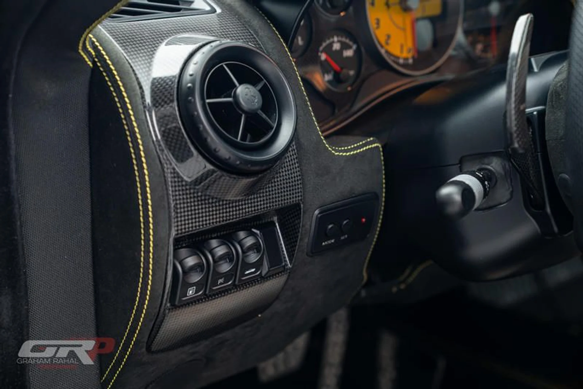 mph035_2082369767_40777_CBD_4_CE_1_4451_BC_33_4_A2_F540_BA_258_ec5215bf2d