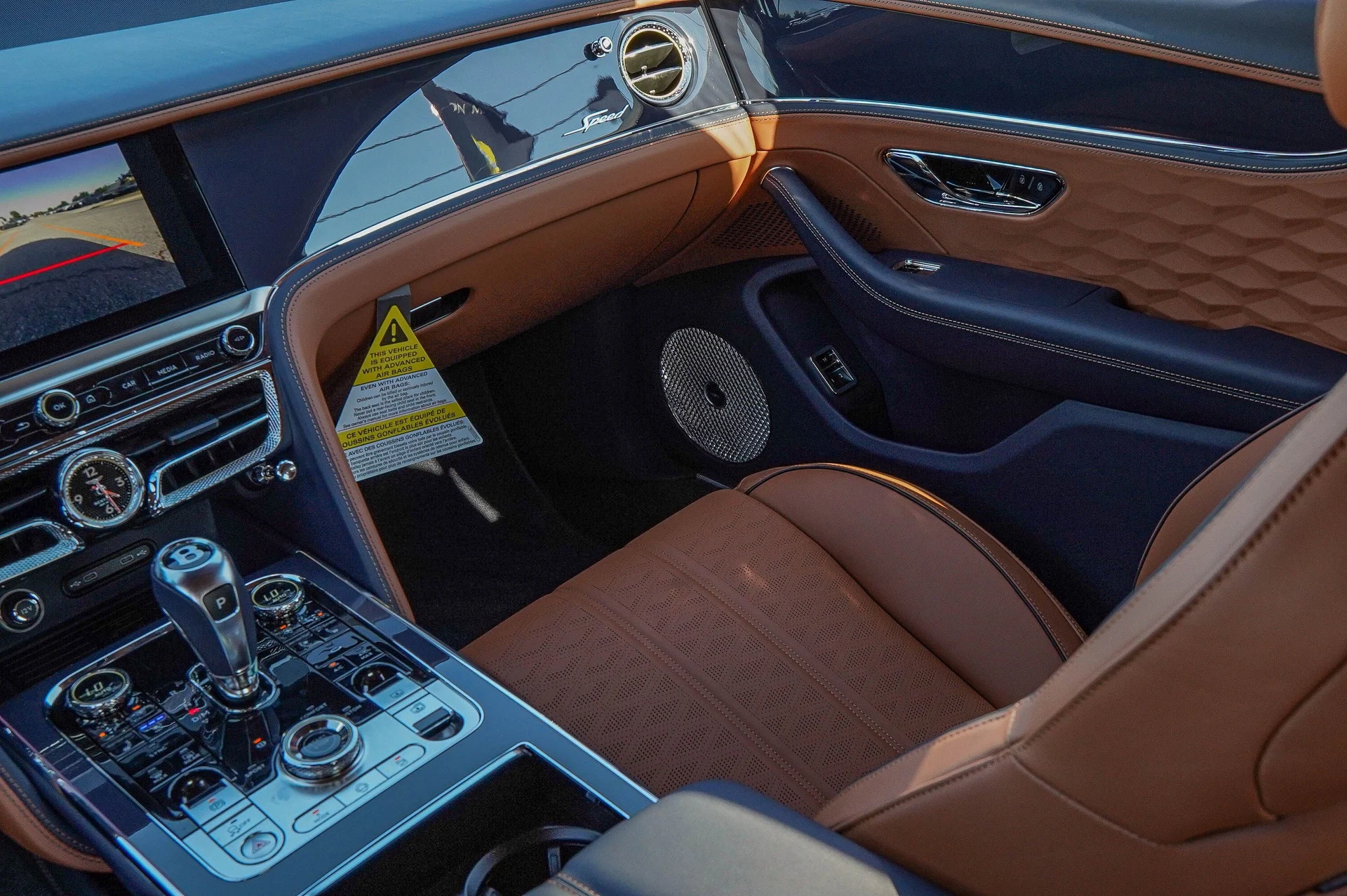 mph035_208501281_Hi_Tech_Luxury_Imports_LLC_SCBBR_6_ZGXTC_023888_image_35_fe3d3aaf47