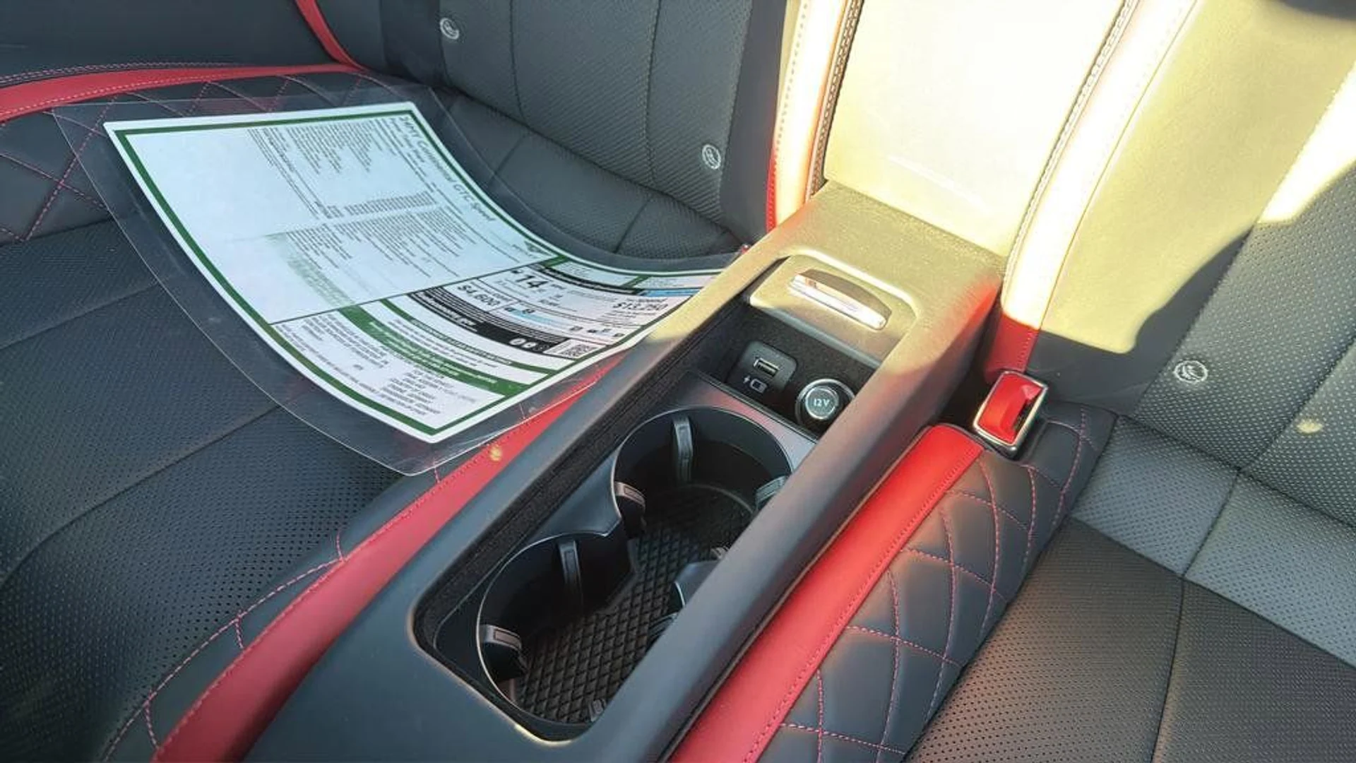 mph035_2093392806_9d7b4436f3d84a2cb3f34481b665a106_e7b968e3ae