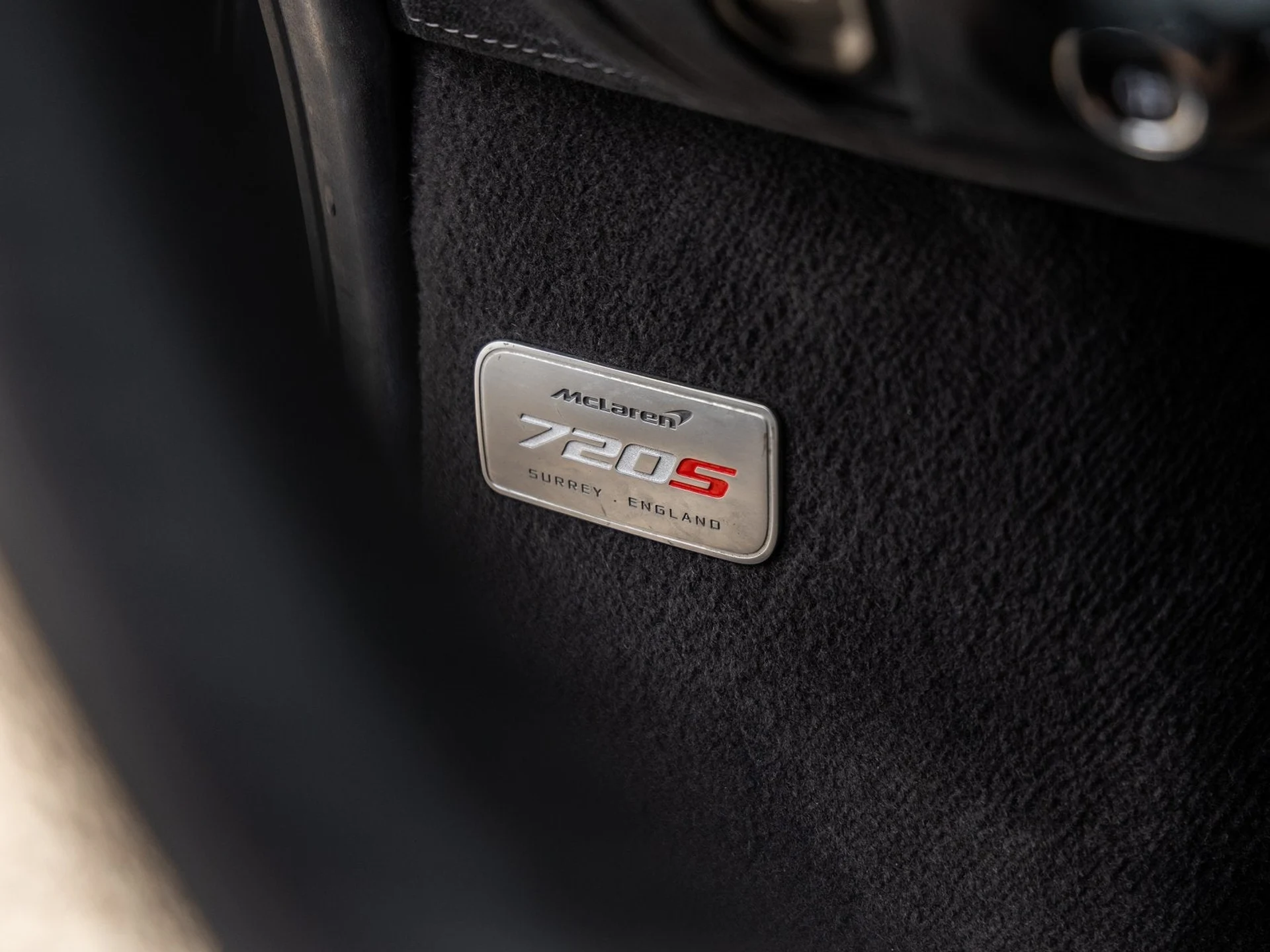 mph035_2103626071_37_43b0459dfc