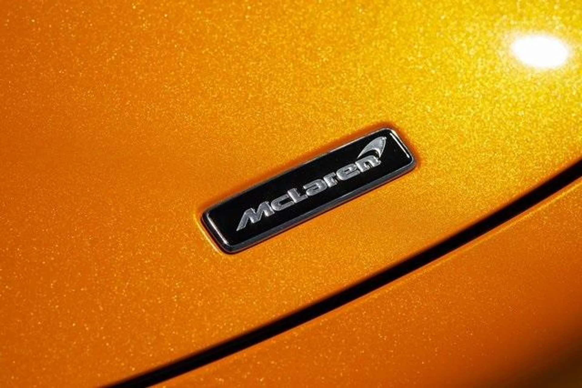 mph035_2107439471_Used_2019_MCLAREN_720_S_Spider_Performance_1620459168_367c3a16f6