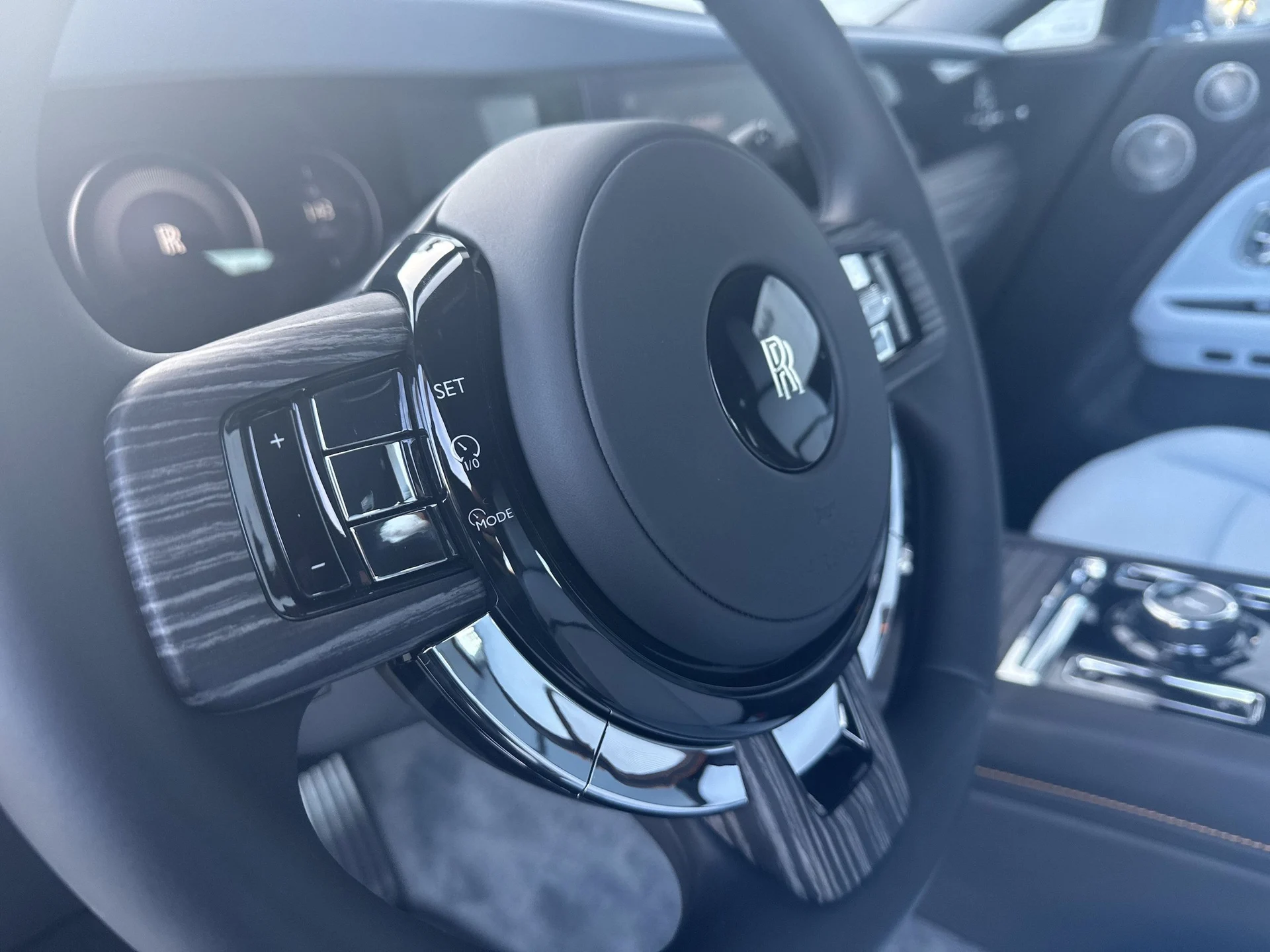 mph035_2108093351_b9eb5da81b3738cc9e674a76f0cece42x_812f052d76