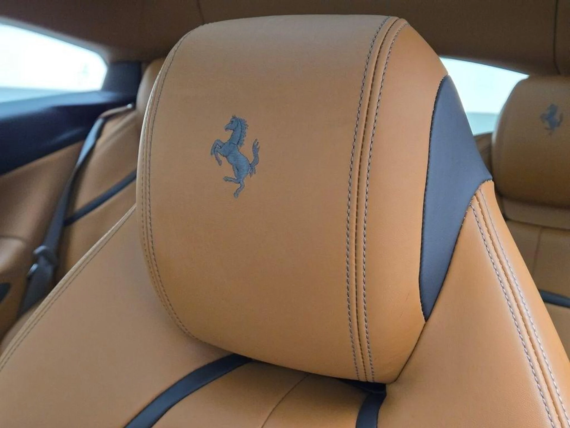 mph035_2112348177_Used_2017_Ferrari_GTC_4_Lusso_V12_1771611648_2536772d54