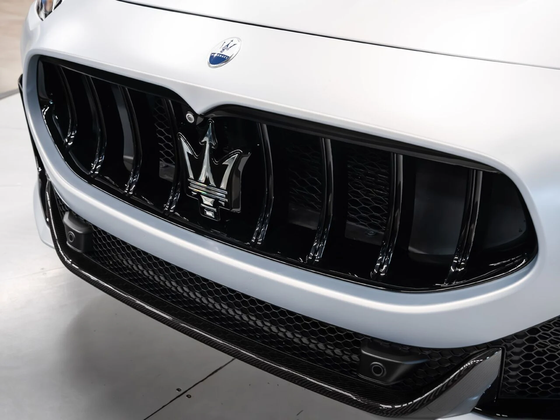 mph035_2116765034_maserati_grecale_2024_5ca6dae798