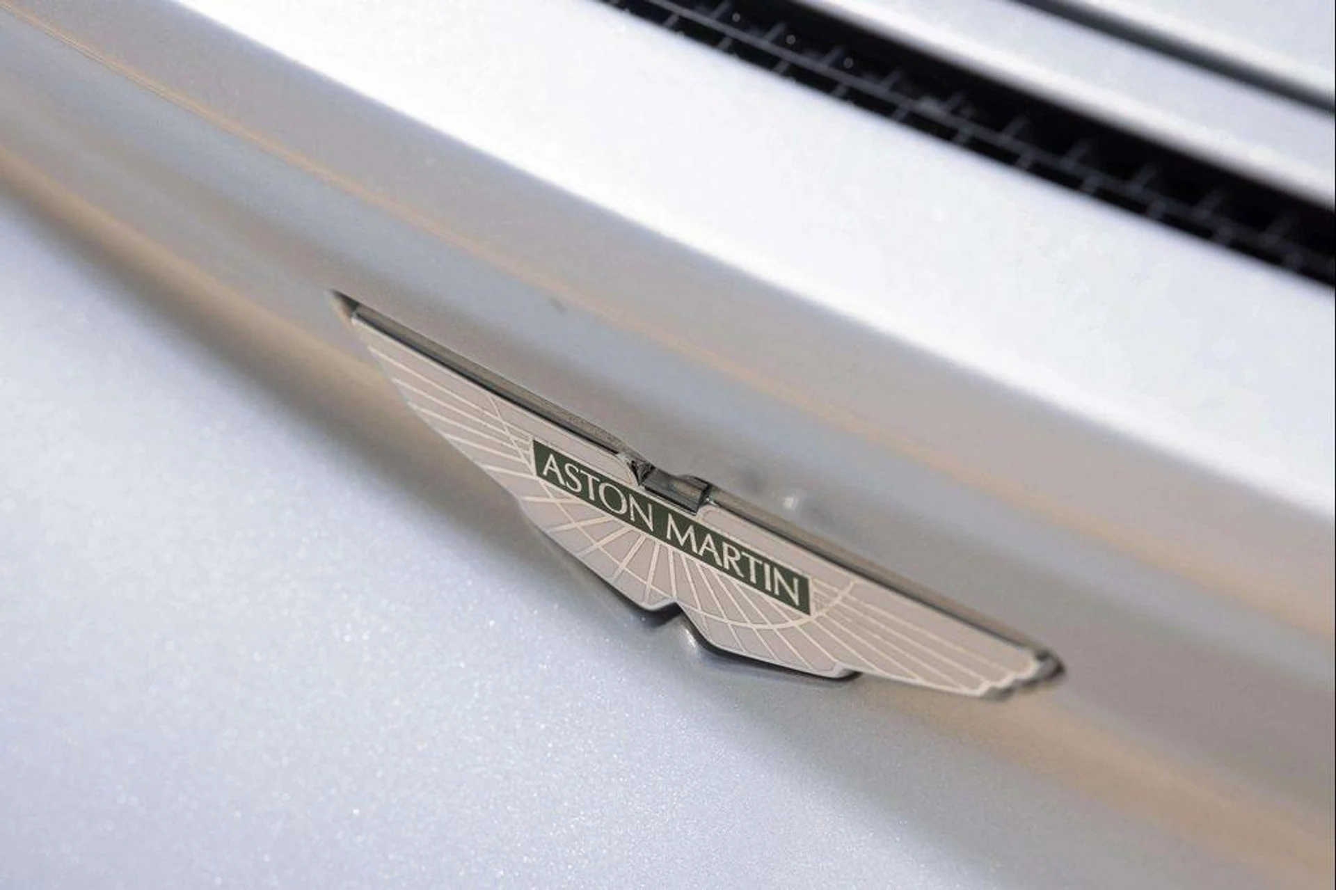 mph035_2121694754_aabe_S5n_OY_Dqs_Rl_VW_31hyt_Wskxsc_ee99ae8810