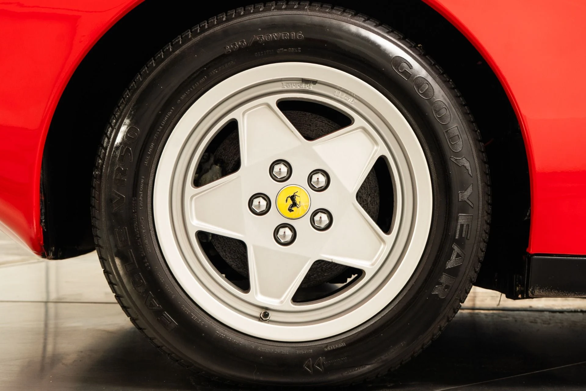 mph035_2123011295_Used_1988_Ferrari_Testarossa_1758664010_9c999fe438