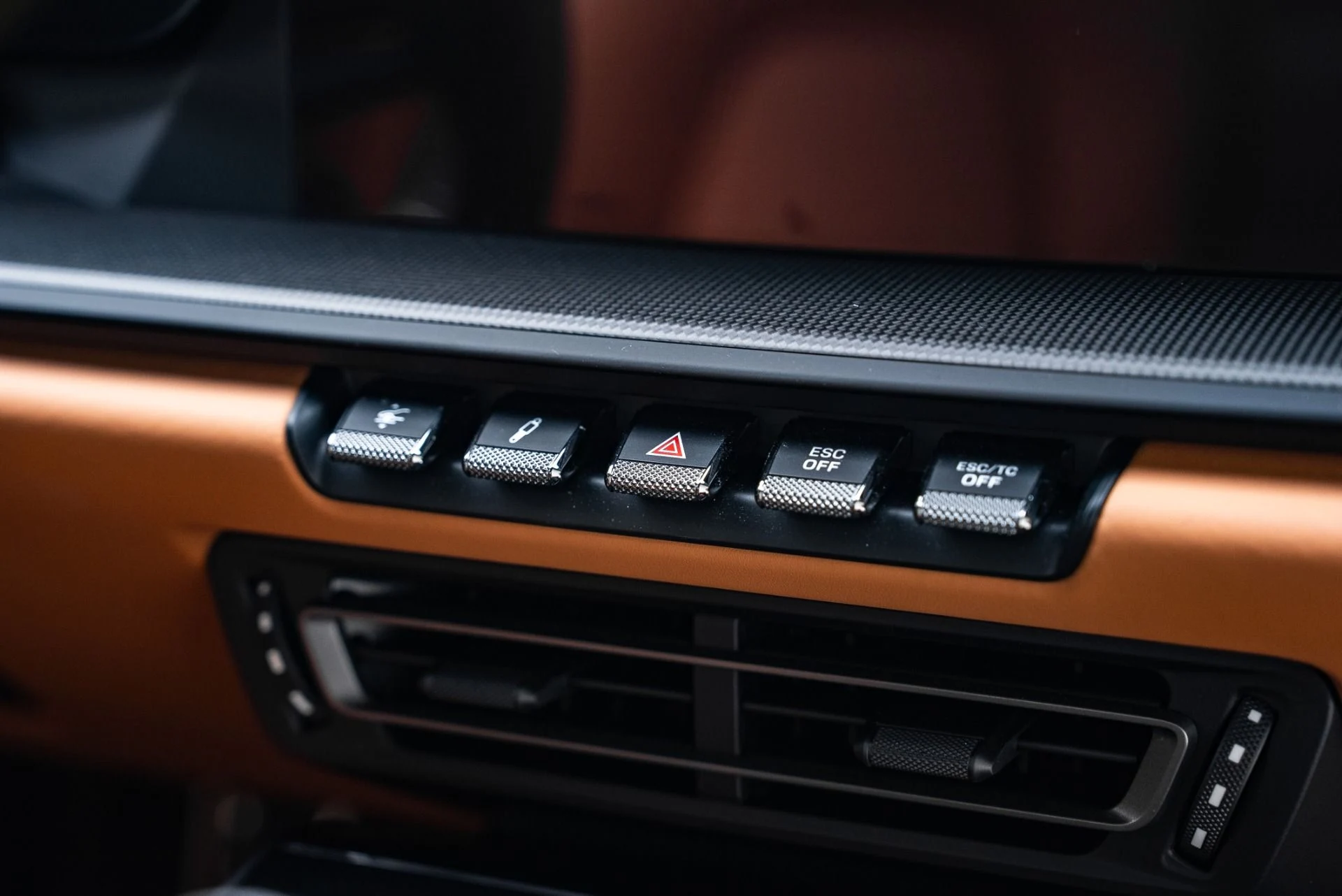 mph035_2124706093_Used_2024_Porsche_911_GT_3_1764979866_d6b2a53b1f