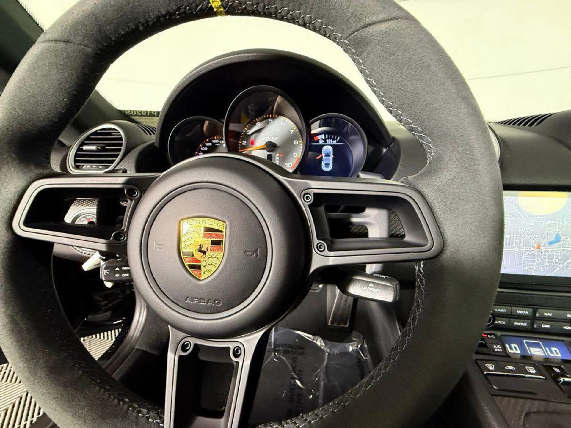 mph035_2130201603_q_MLXJ_Dh_T8_IQQ_8_LD_1_1owge9_Ab_Og_feb3b7683f