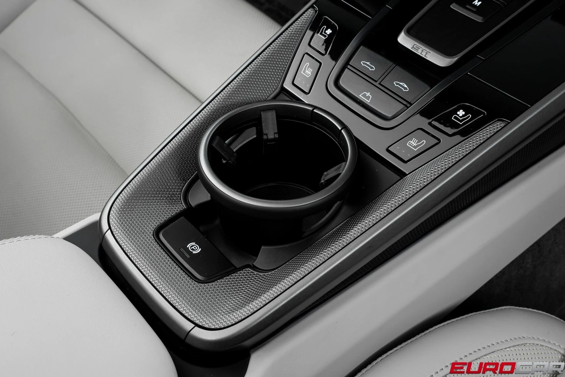 mph035_2130411430_image_36_592ebf893f