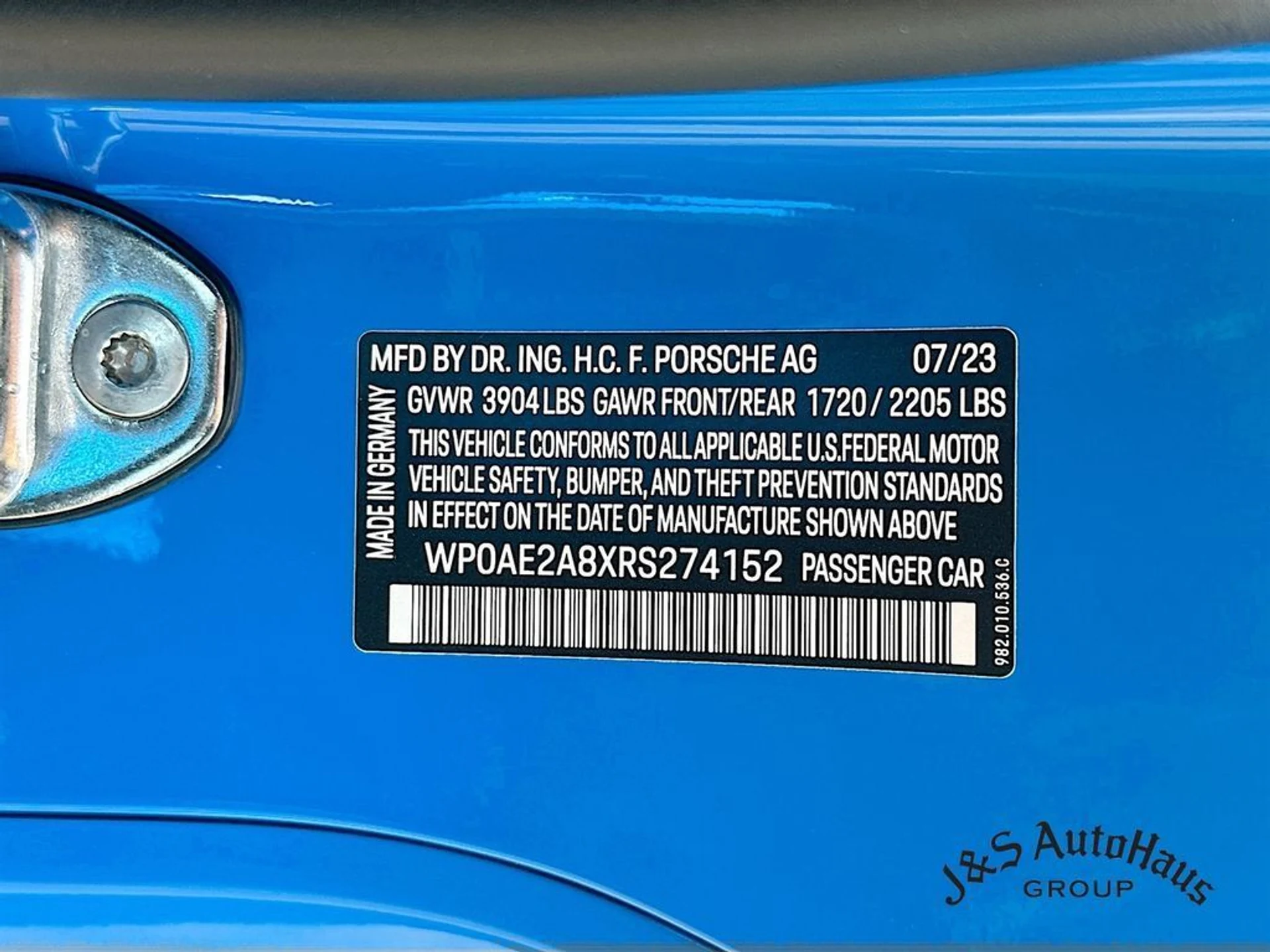 mph035_2135563557_py4l2aq2c6sxdpoddzdn9lxy13rd_a89048b5f6