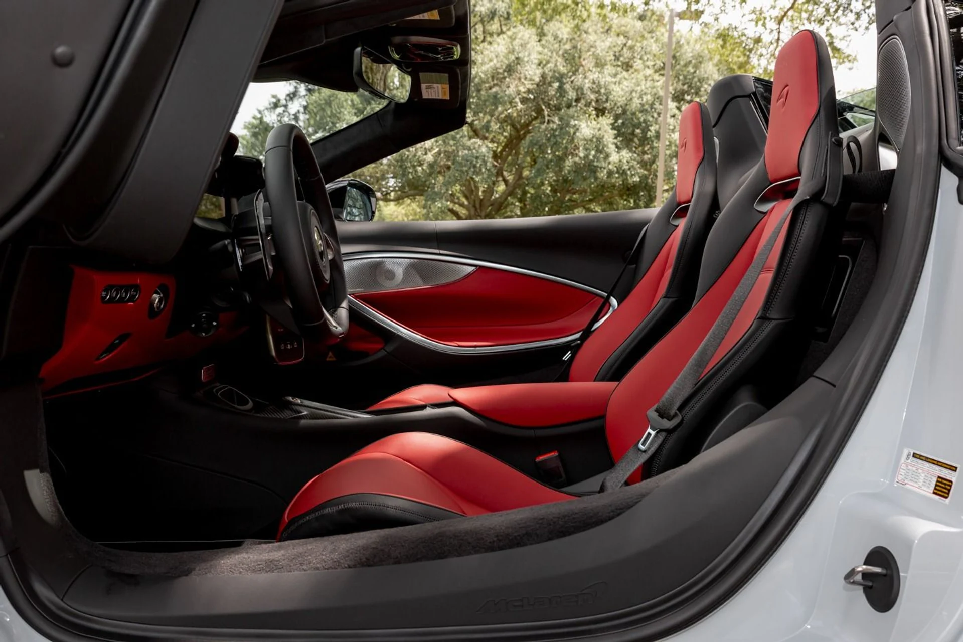 mph035_2145289511_446_p36_l_8ae2b56e8c