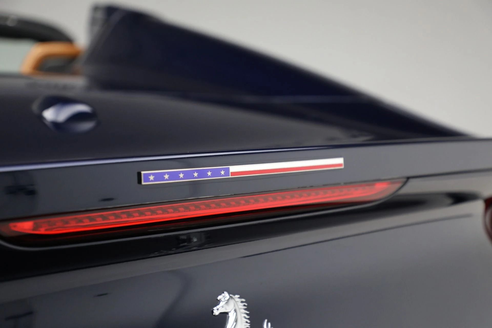 mph035_2152198470_Used_2022_Ferrari_812_GTS_1768489081_cab0660aa7