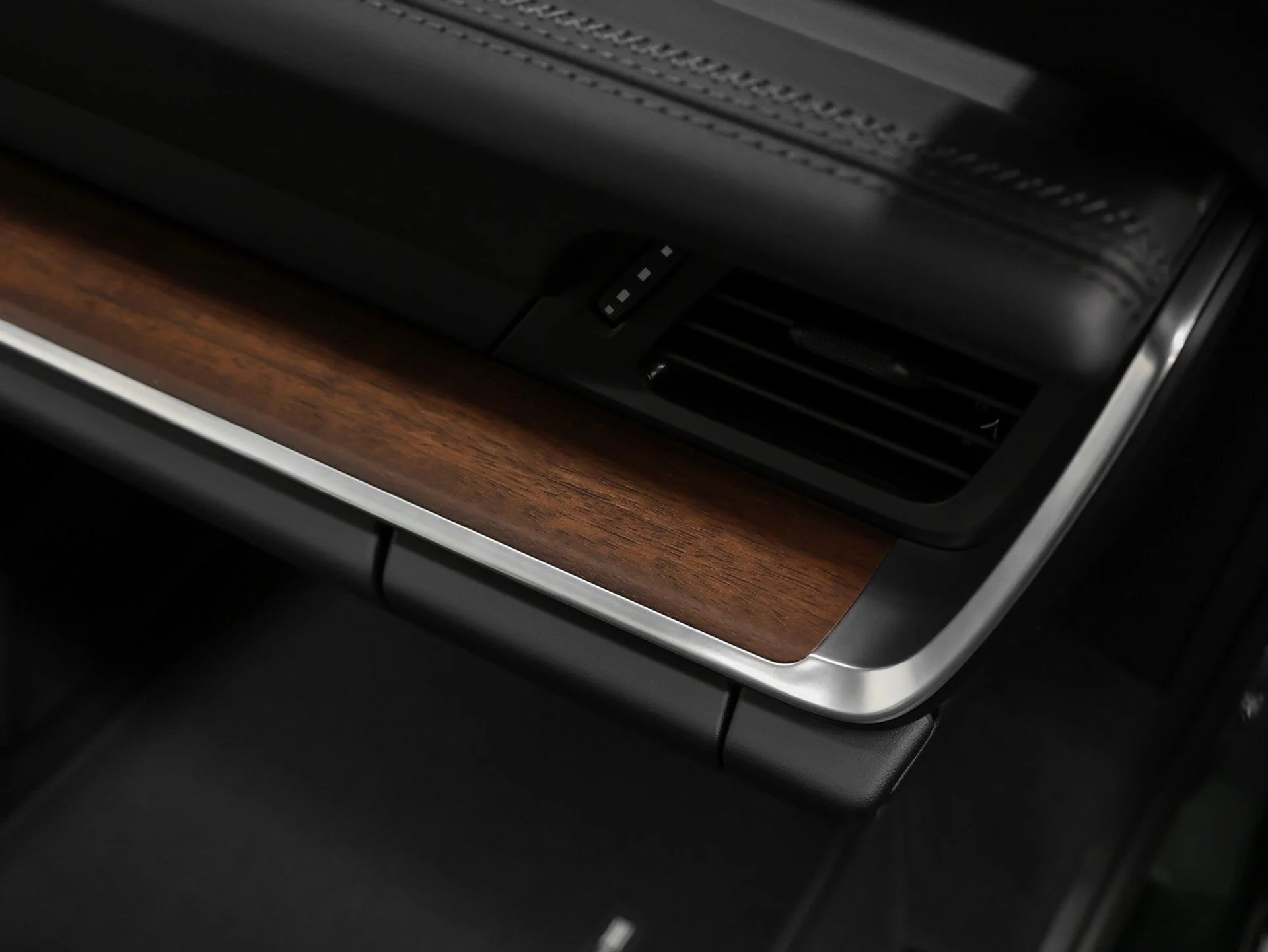 mph035_2153880491_36_42434e188e