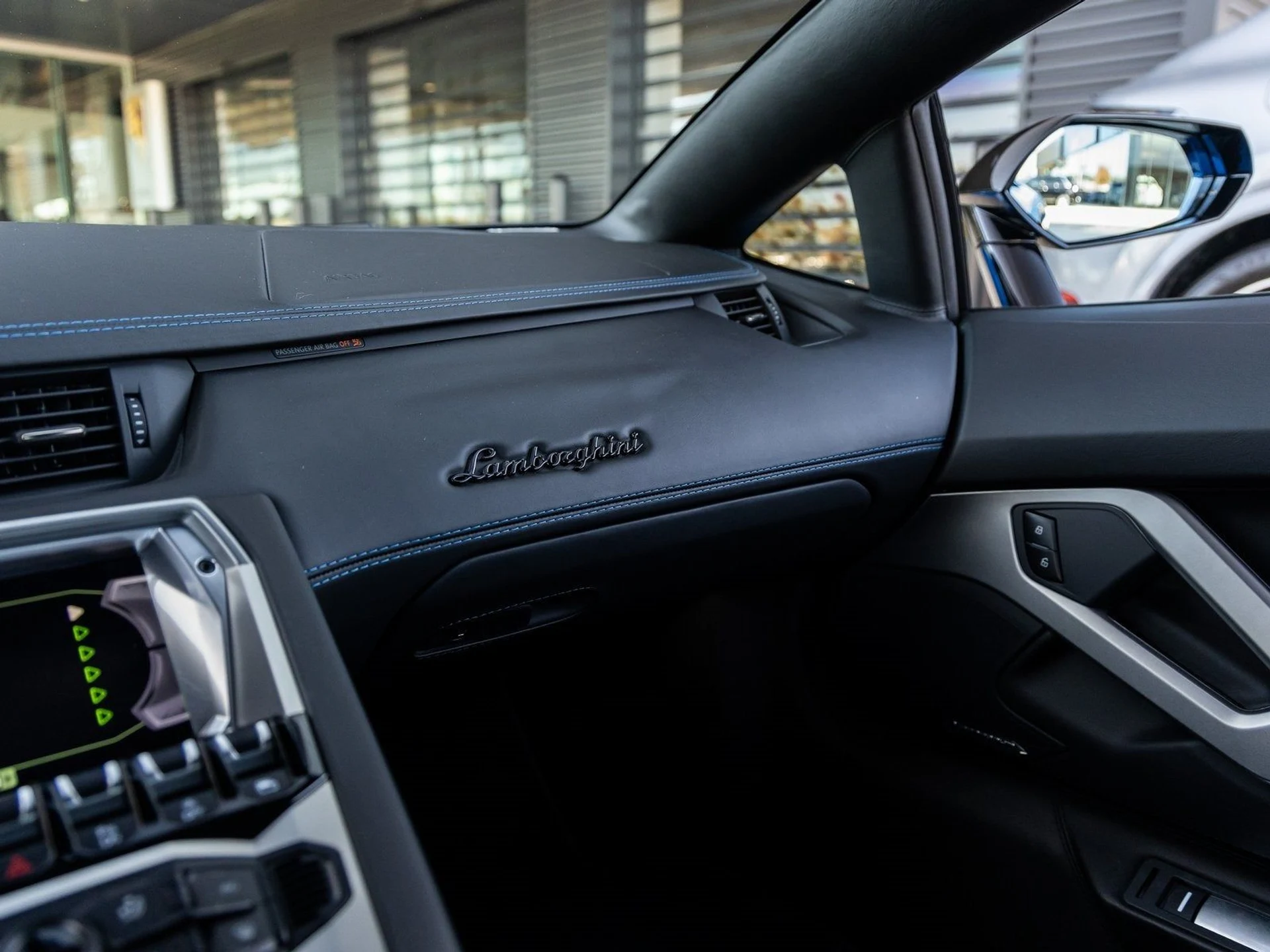 mph035_2168423816_36_2d6e17824a