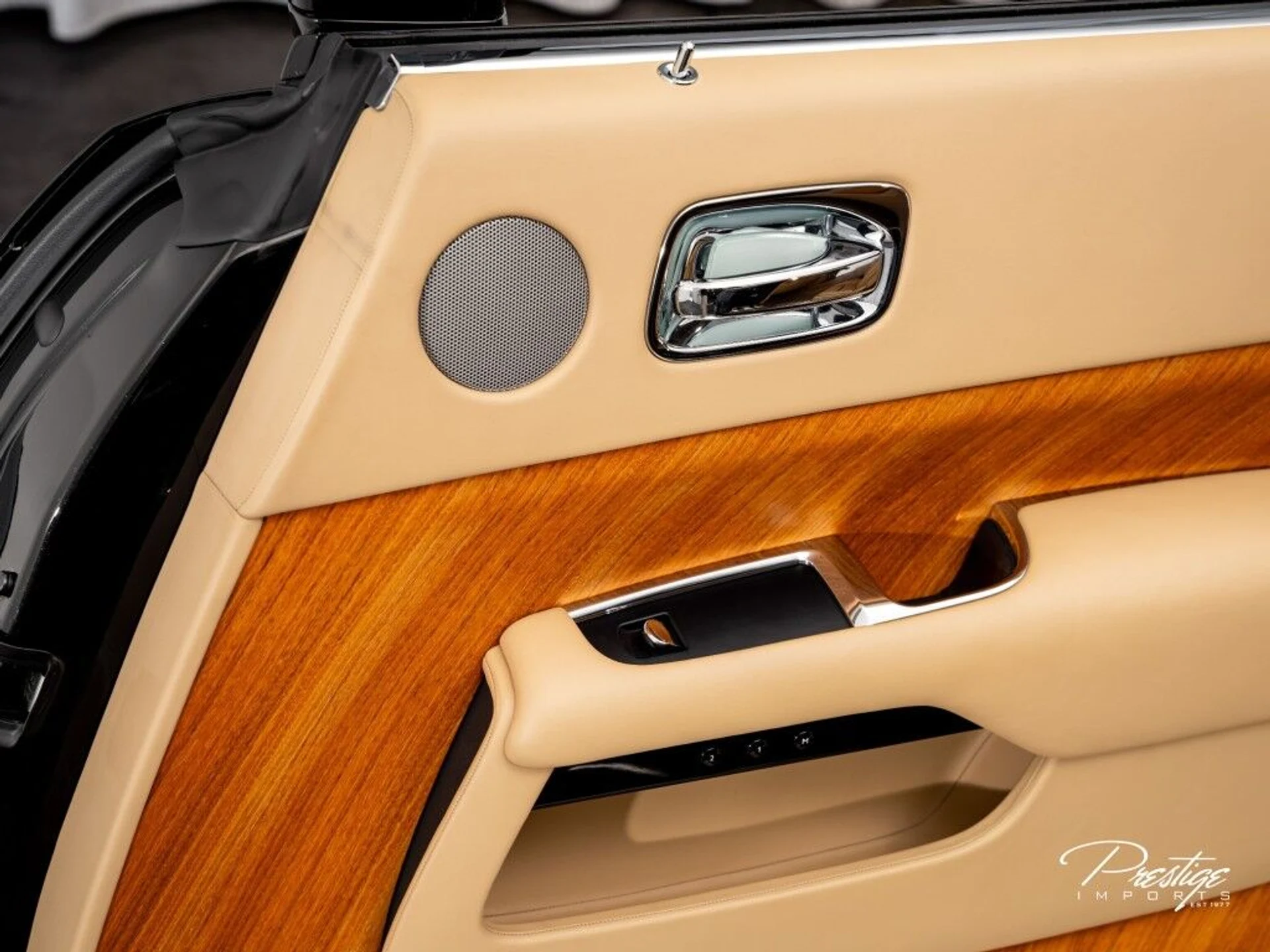 mph035_2182589252_4e515e8810b80f068f789830712c31e3_99c4261b60