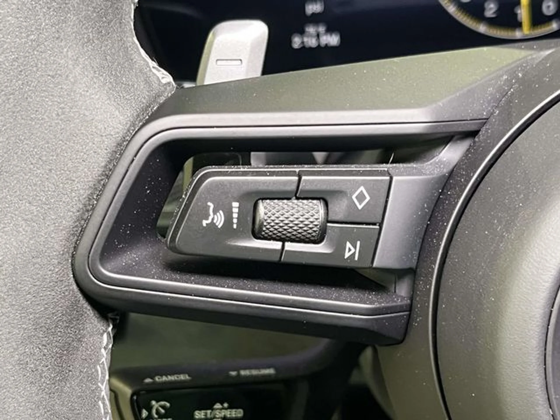 mph035_2192940922_313112cce0401a8ae9180221e626b309x_a9cdee018f