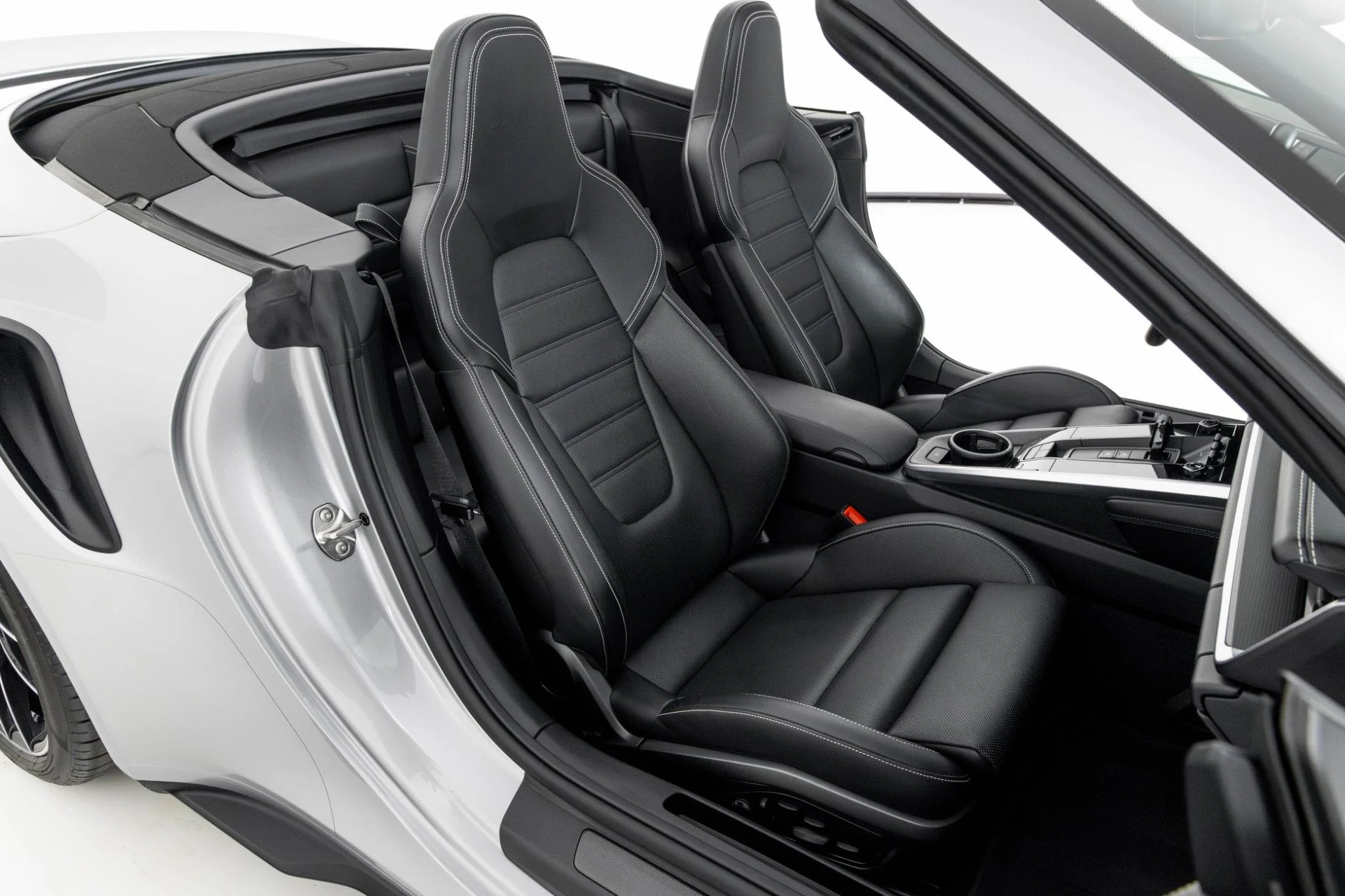 mph035_220004150_Used_2022_Porsche_911_Turbo_S_1764184621_fb0701a811