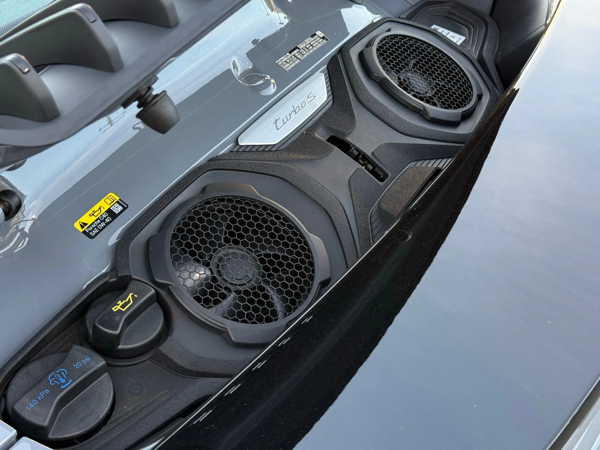 mph035_2204523098_61d8c0b729d18bca97efa6792061bde0_811cfb02fc