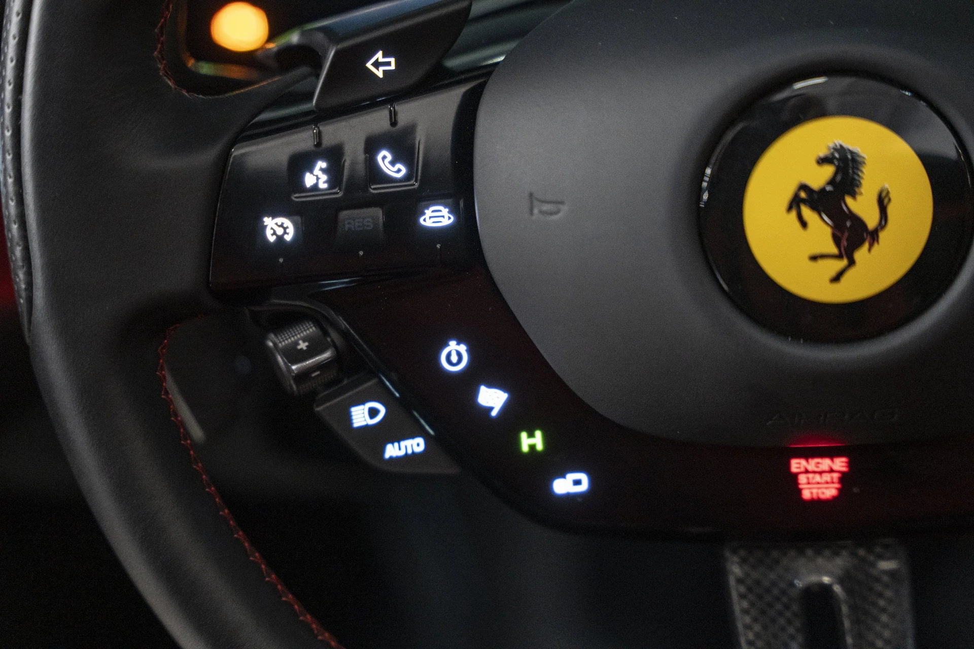 mph035_2205280587_66f20fd4a7eb407ca6110284b6b6a052_06af6d3881